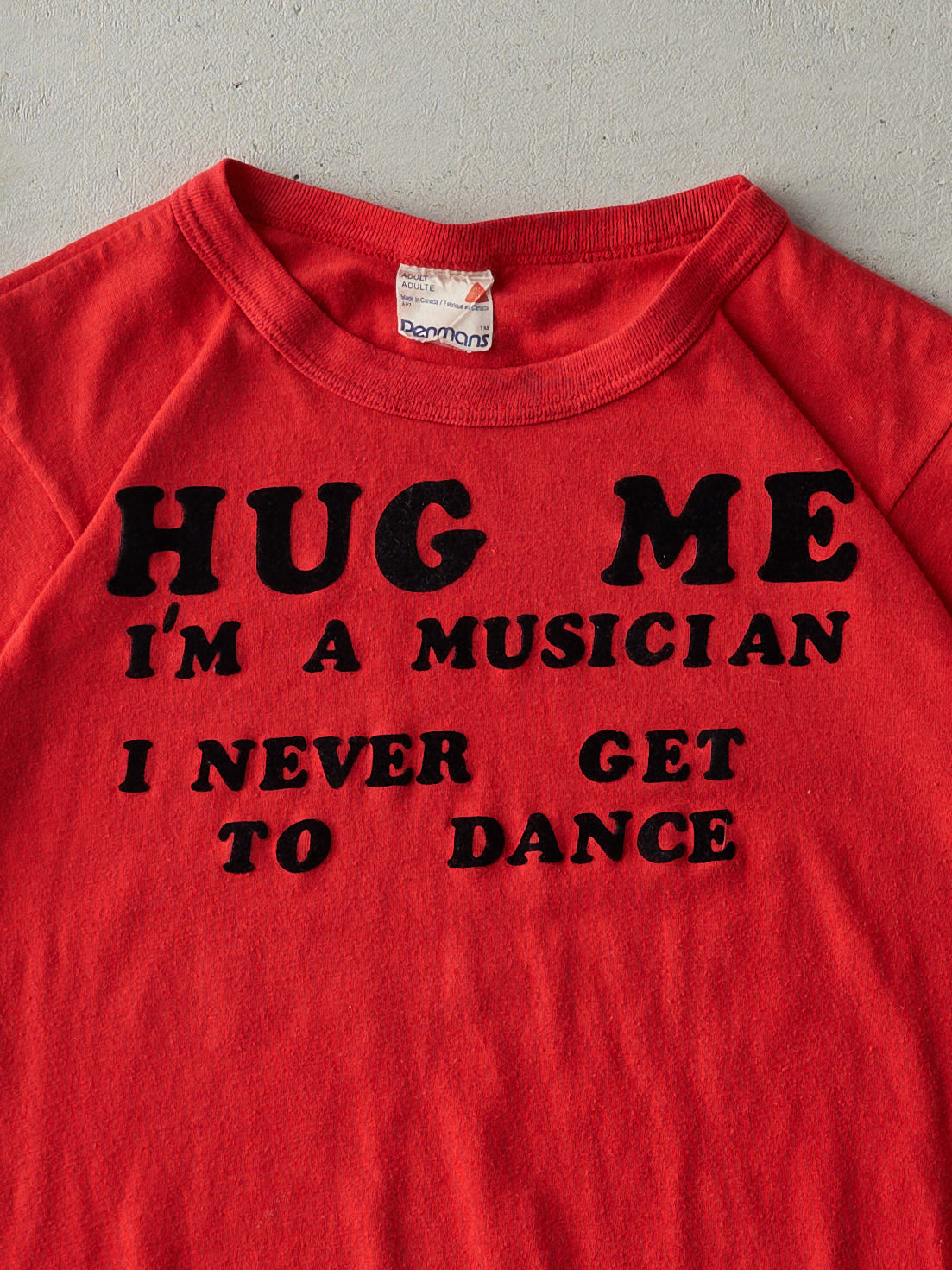 Vintage 80s Red "Hug Me" Ringer Tee (XS)