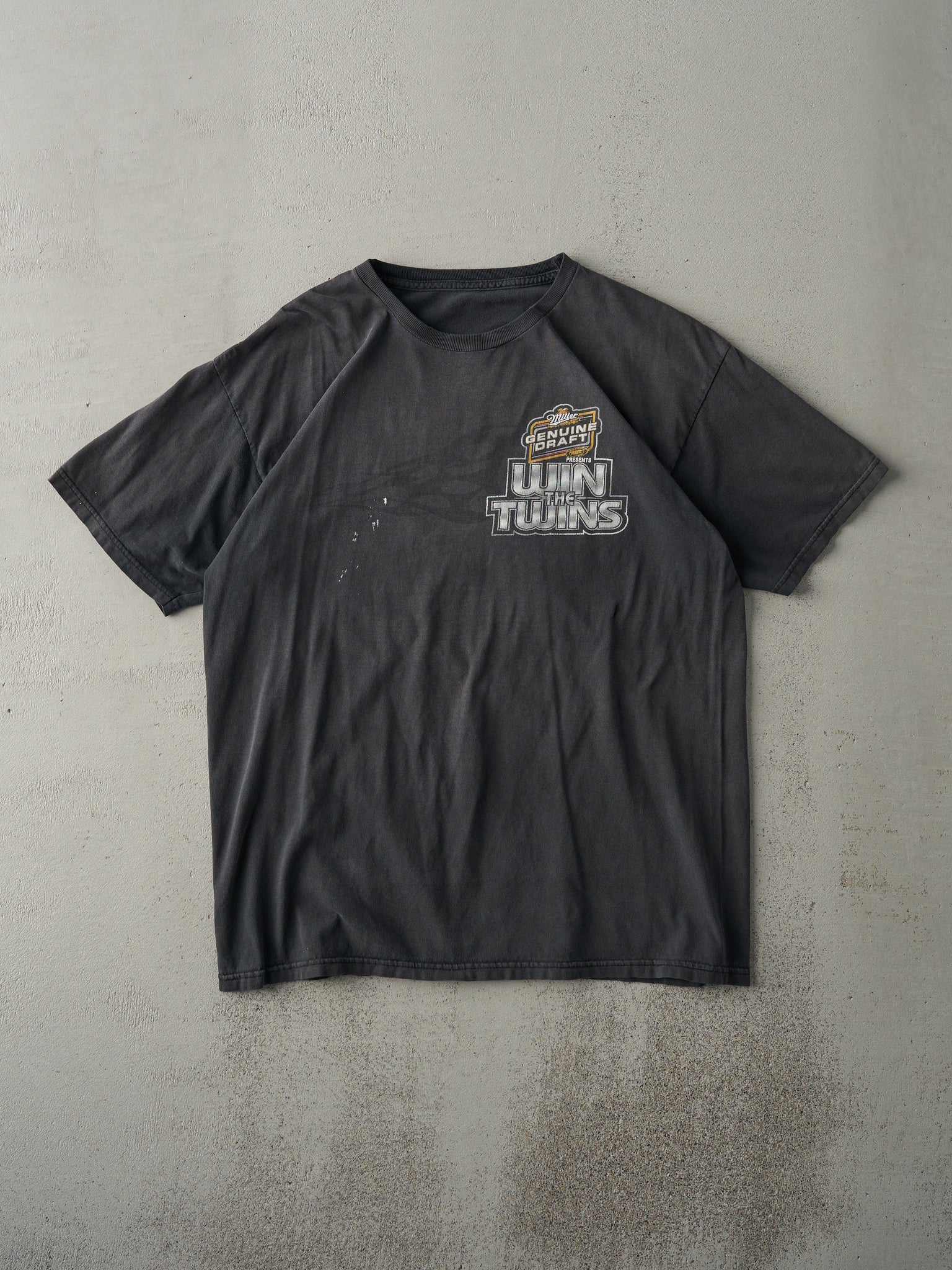 Vintage Y2K Faded Black Miller Presents Win the Twins Tee (M)