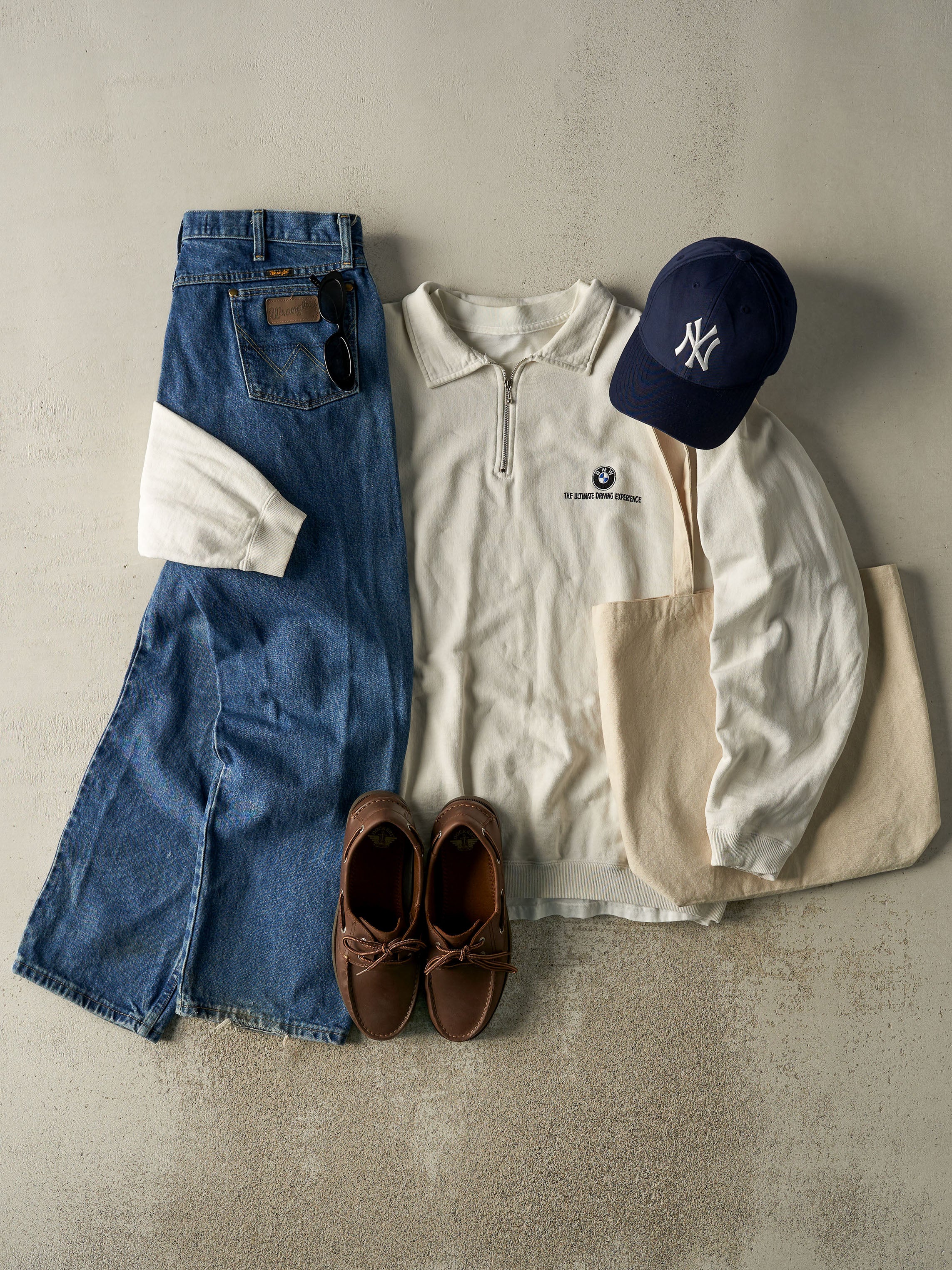 Vintage 80s Mid Wash Wrangler Jeans (35x30)