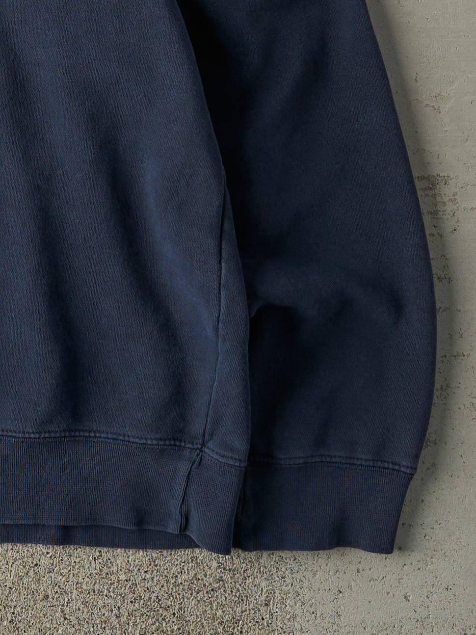 Vintage Y2K Navy Blue Lightweight Bullis Crewneck (L)