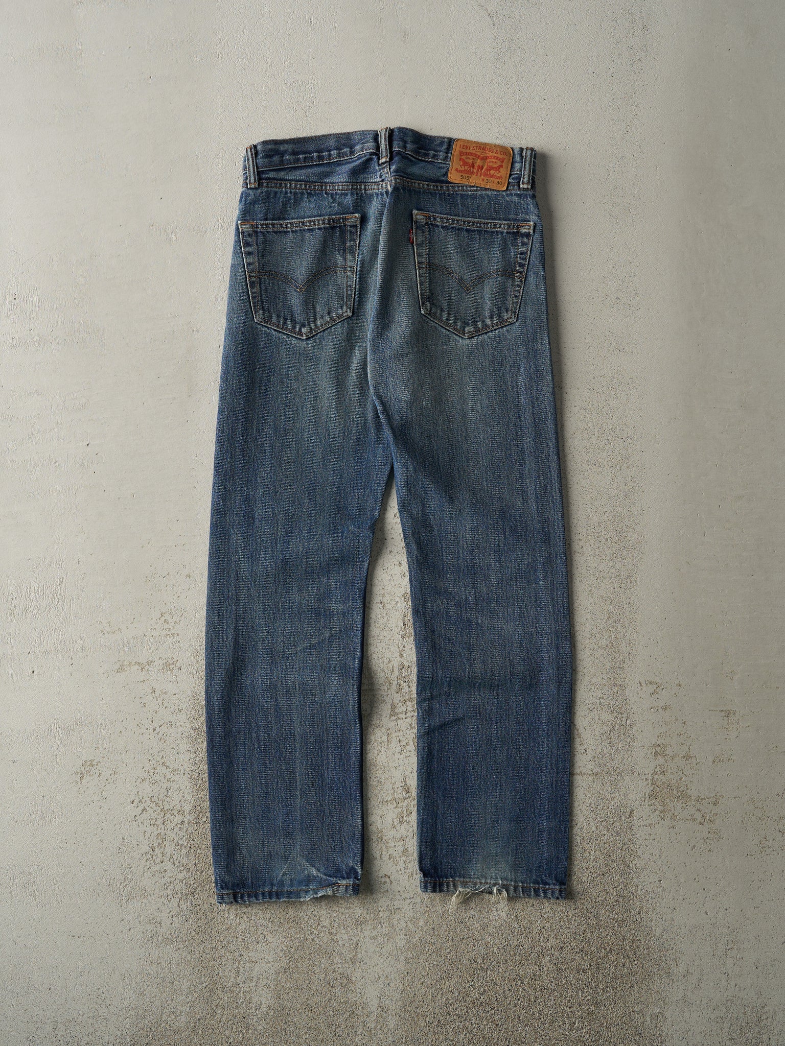 Vintage Y2K Dark Wash Levi's 505 Jeans (32x30)