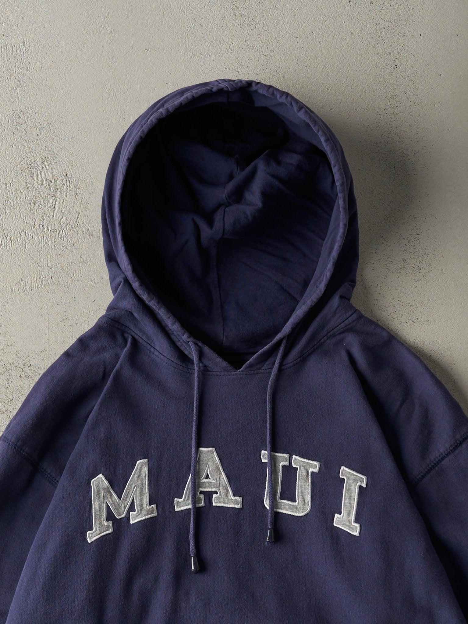 Vintage Y2K Navy Blue Embroidered Maui Hoodie (L)
