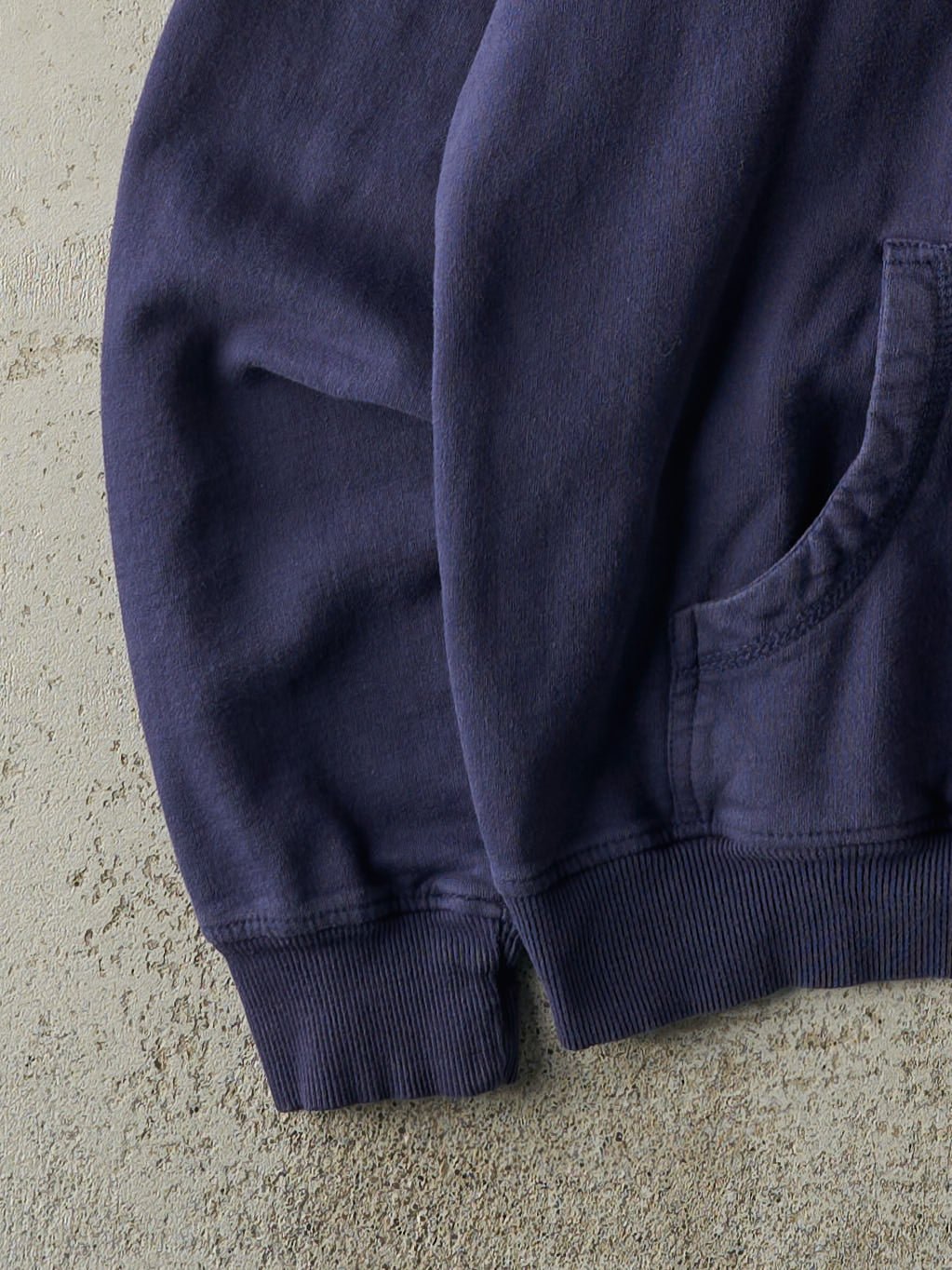 Vintage Y2K Navy Blue Embroidered Maui Hoodie (L)