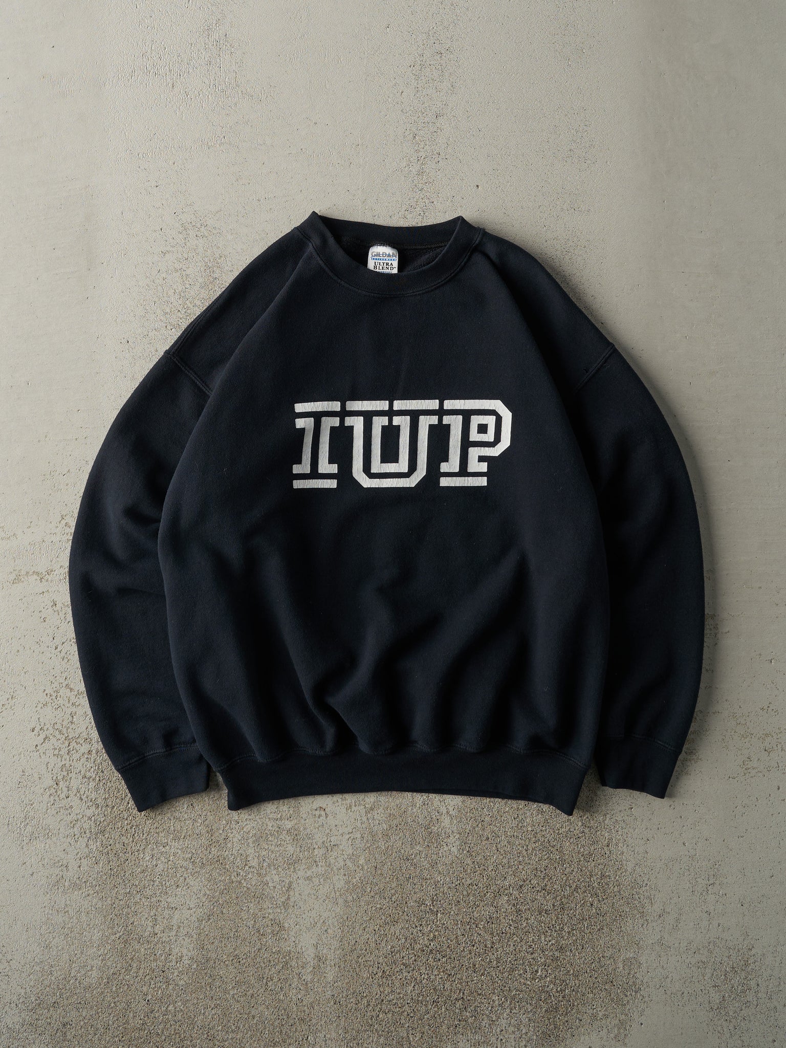 Vintage Y2K Black IUP Crewneck (L)