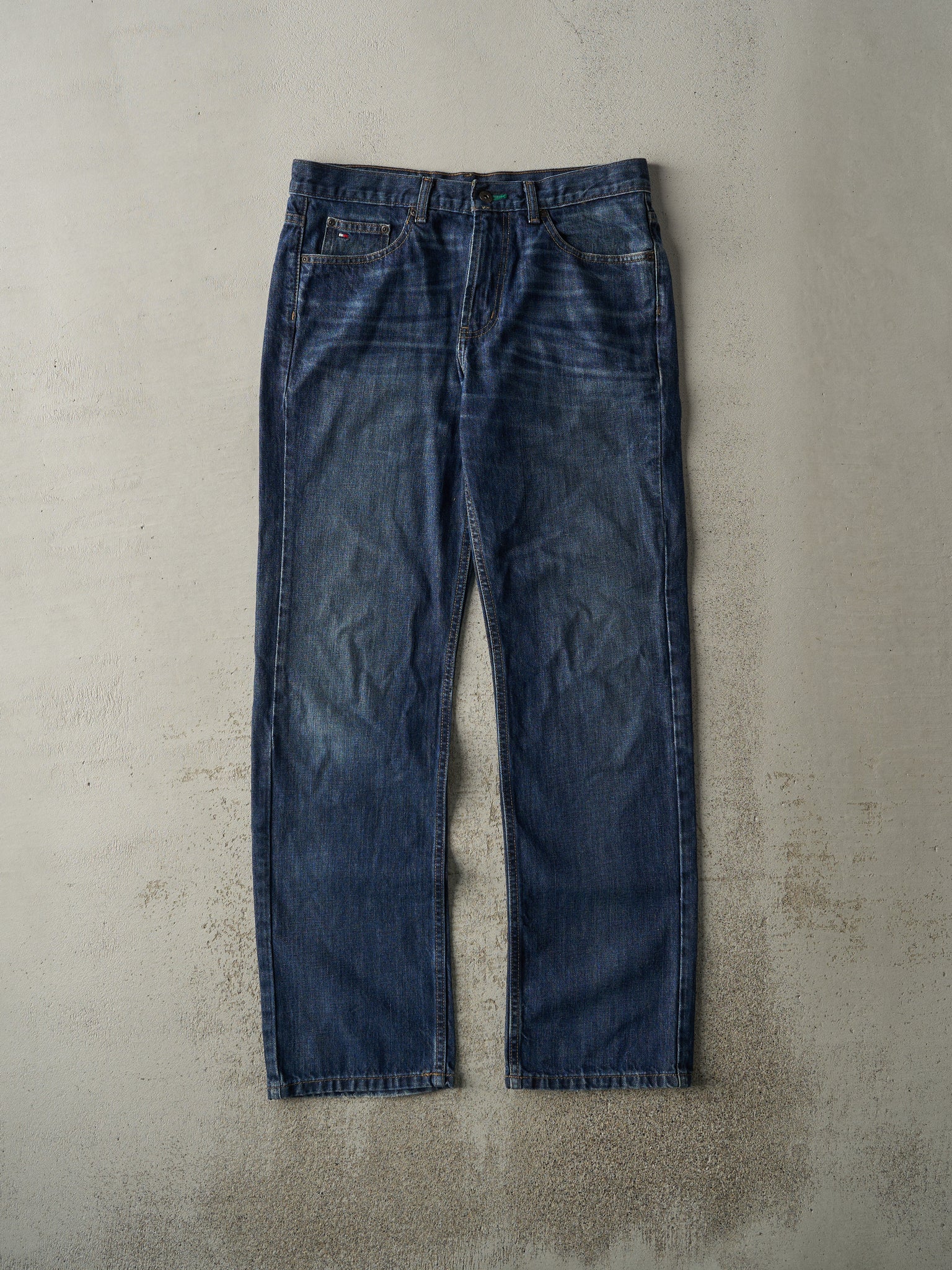 Vintage Y2K Dark Wash Tommy Hilfiger Jeans (34x33)