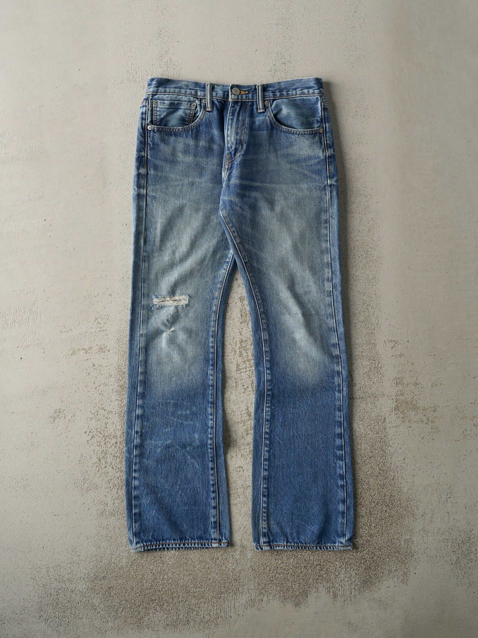 Vintage Y2K Mid Wash Levi's 527 Jeans (31x32)