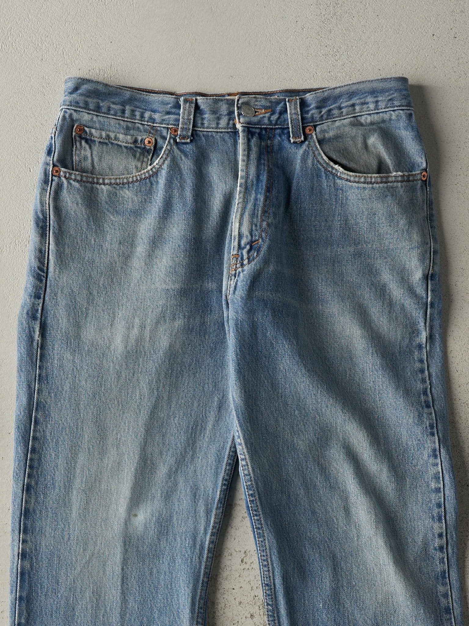 Vintage Y2K Mid Wash Levi's 505 Jeans (32x31)