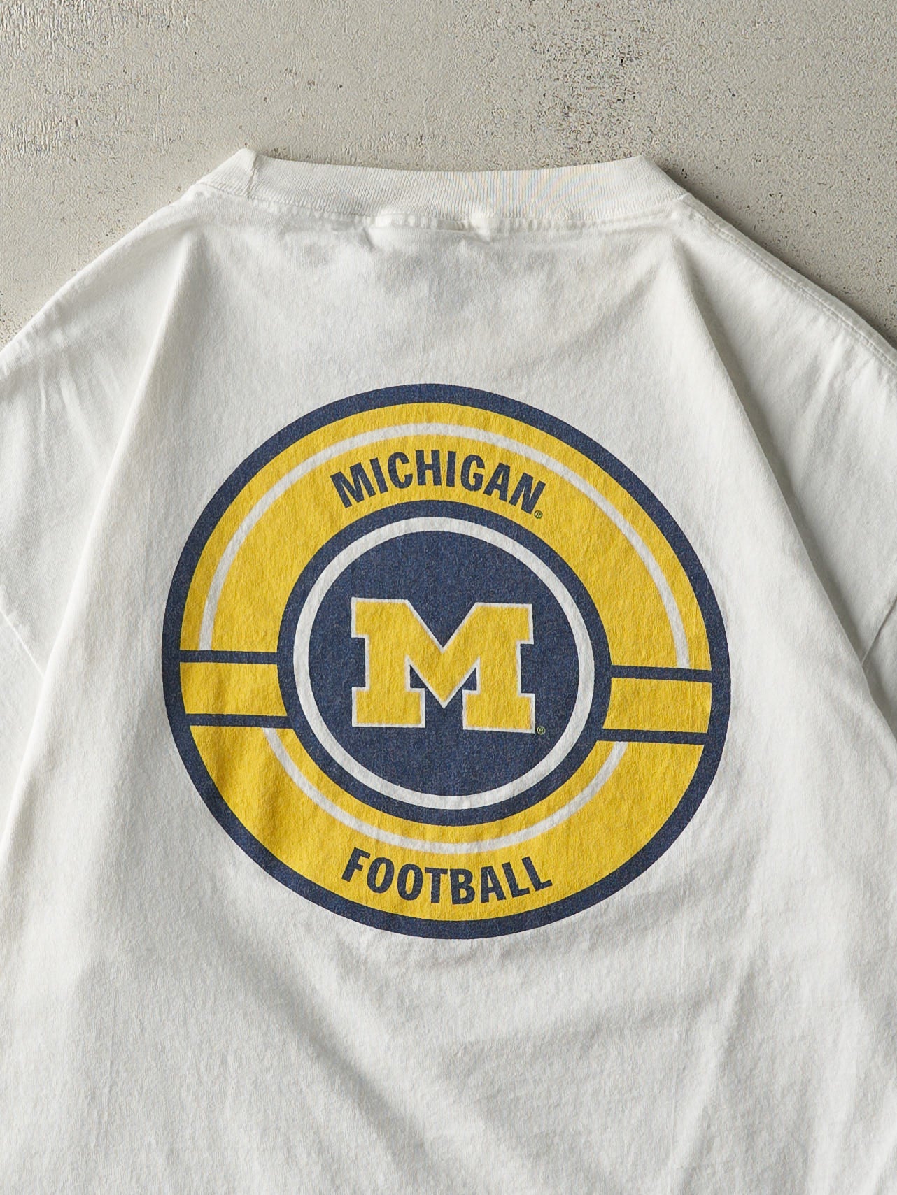 Vintage Y2K White Michigan Wolverines Nike Swoosh Tee (M)