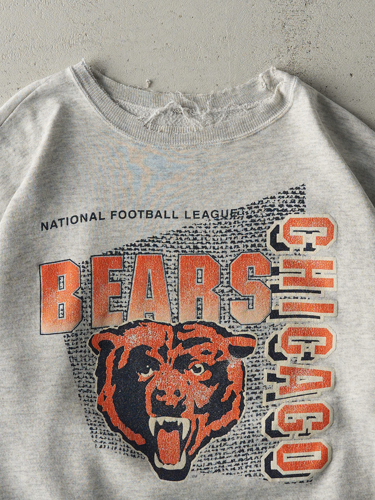 Vintage 90s Heather Grey Chicago Bears Crewneck (L)