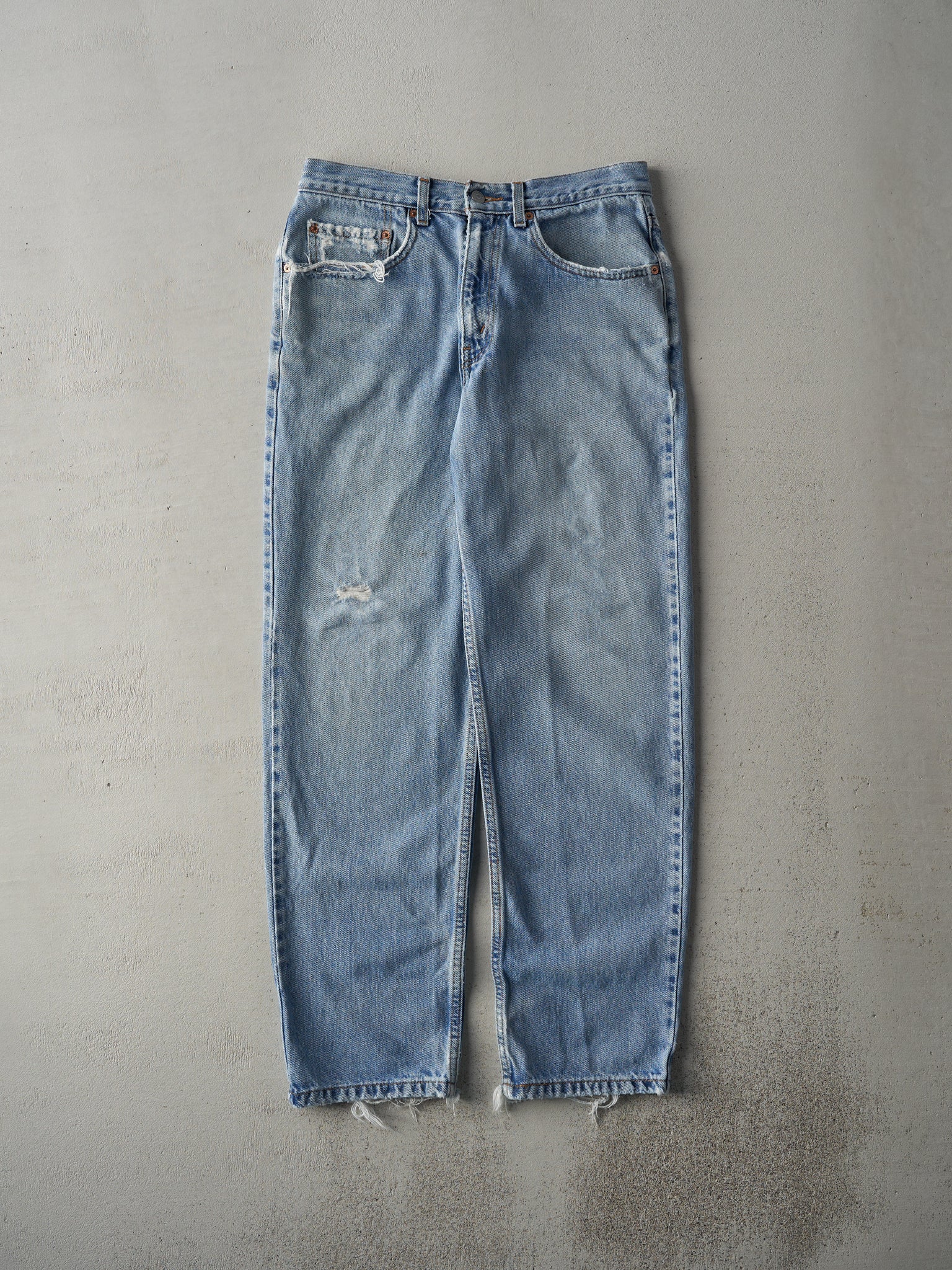 Vintage 90s Light Wash Levi's 550 Relaxed Fit Jeans (31x30)