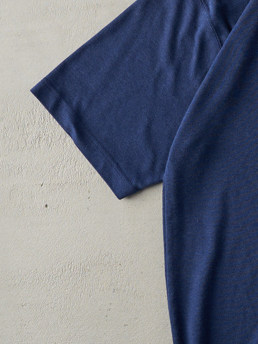 Vintage 90s Navy Blue Fila Embroidered Logo Tee (M)