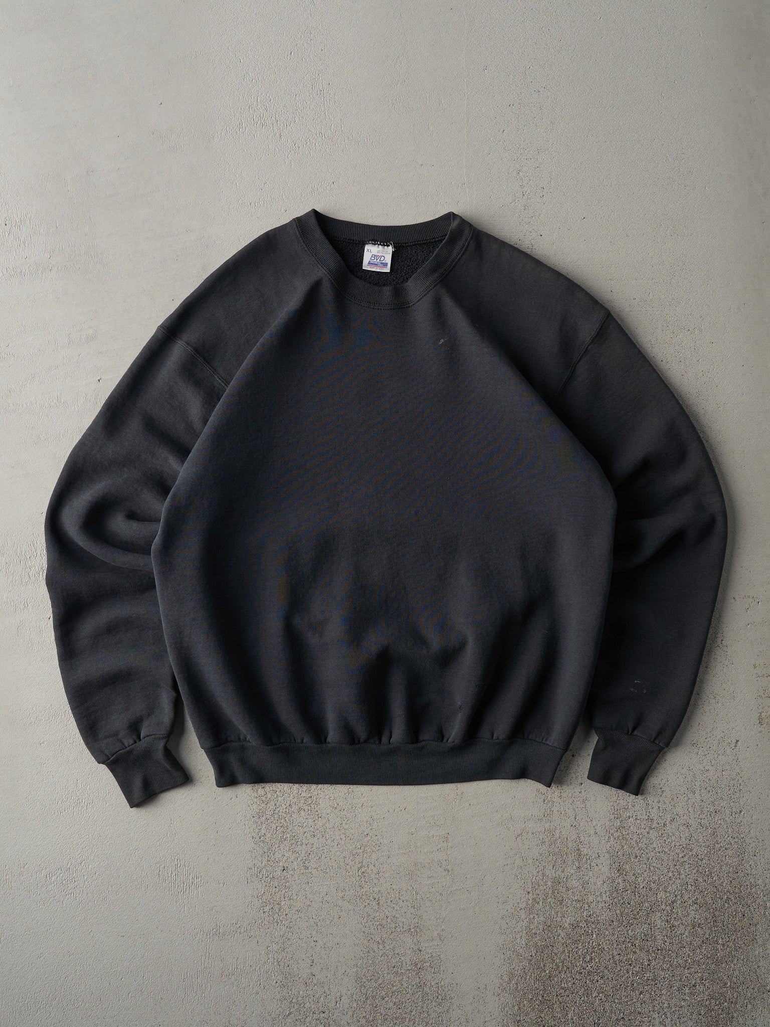 Vintage 90s Faded Black Blank Crewneck (M)