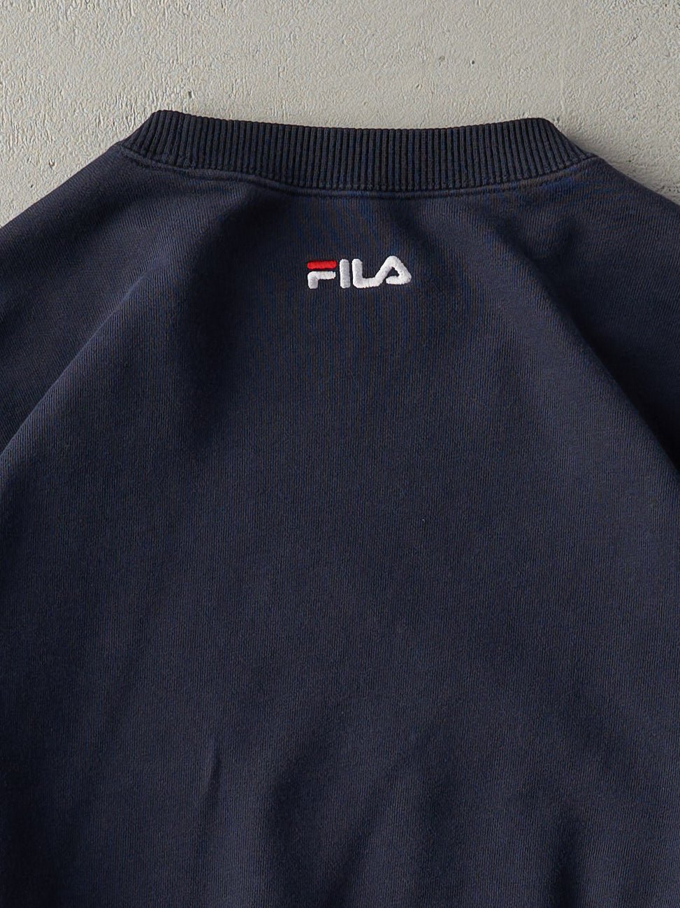 Vintage 90s Navy Blue Fila Embroidered Logo Crewneck (M)
