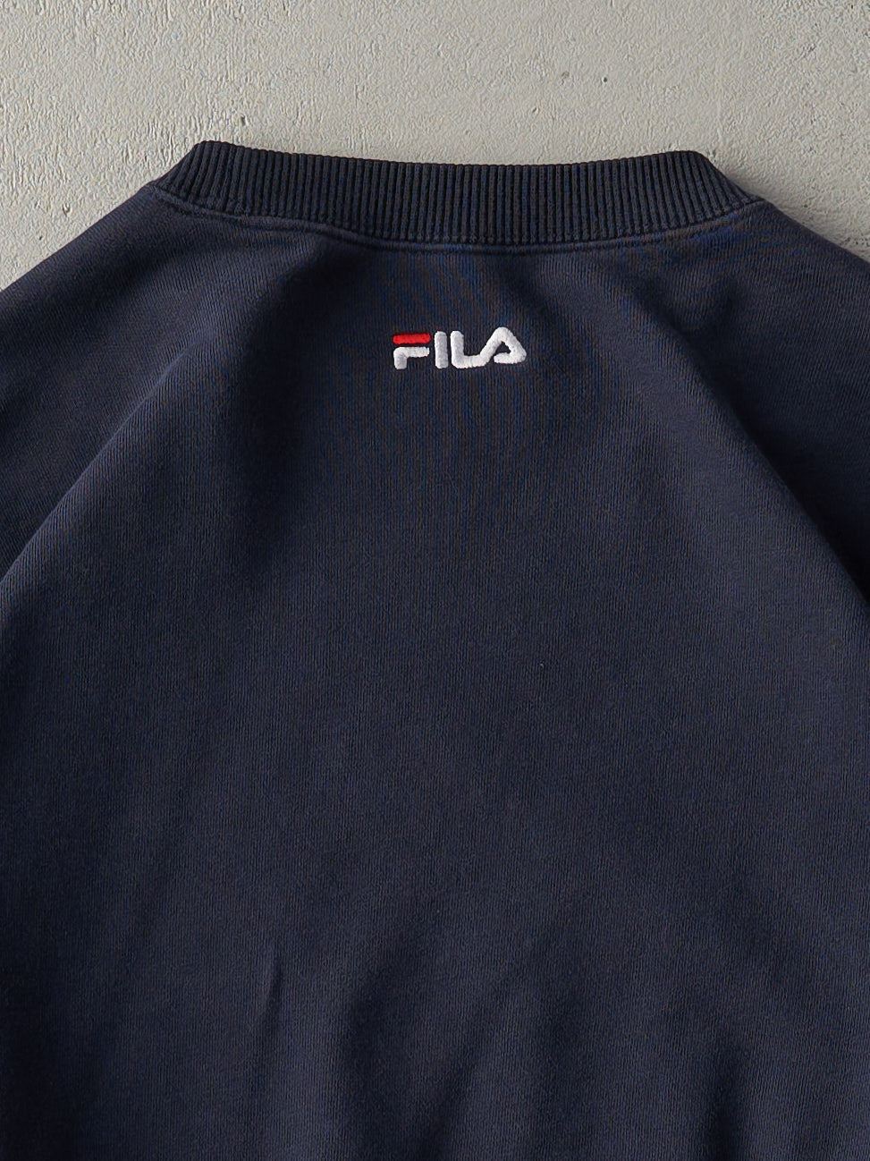 Vintage 90s Navy Blue Fila Embroidered Logo Crewneck (M)