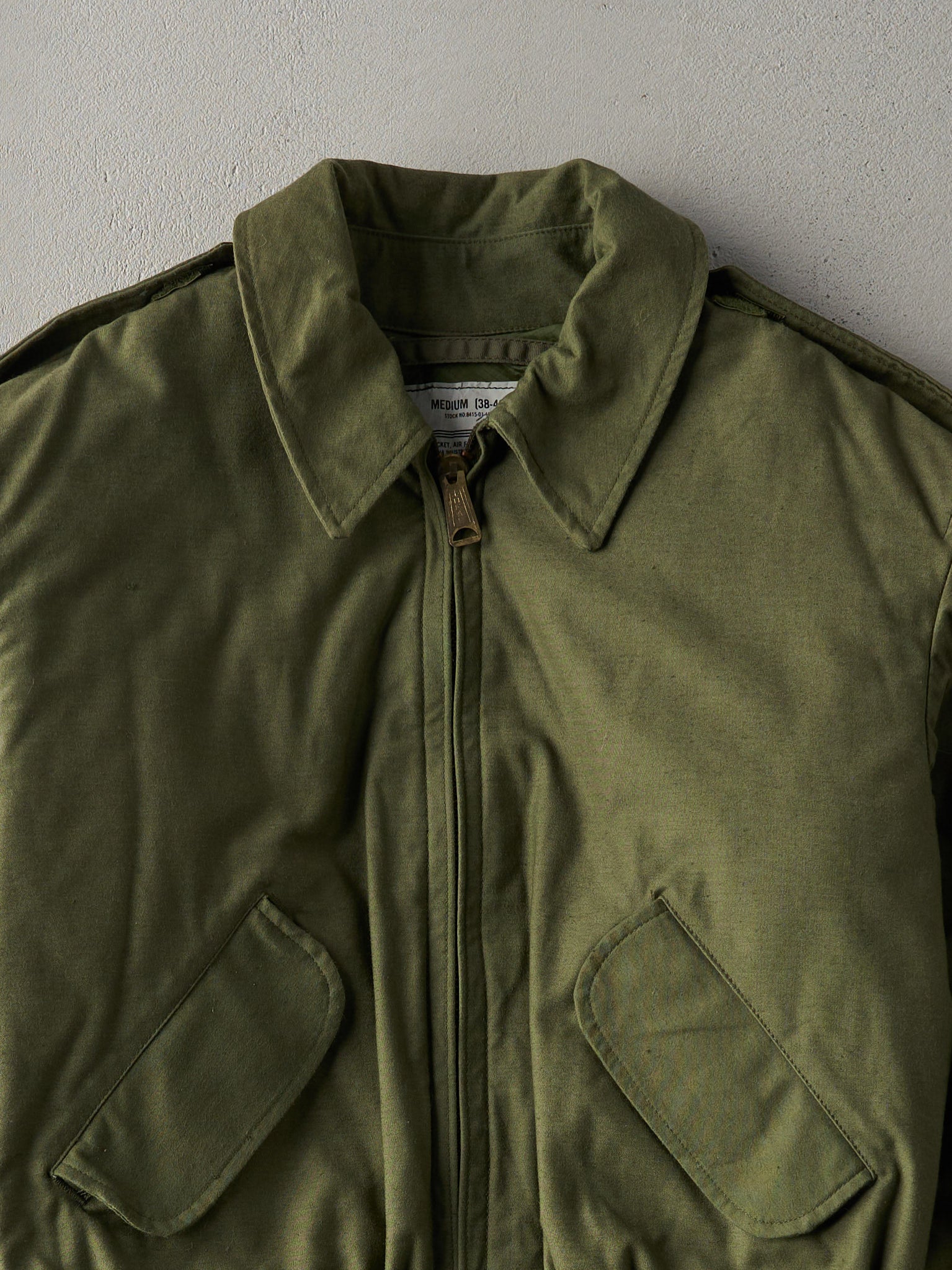 Vintage 80s Army Green Alpha Industries Flight Bomber Jacket (S/M)