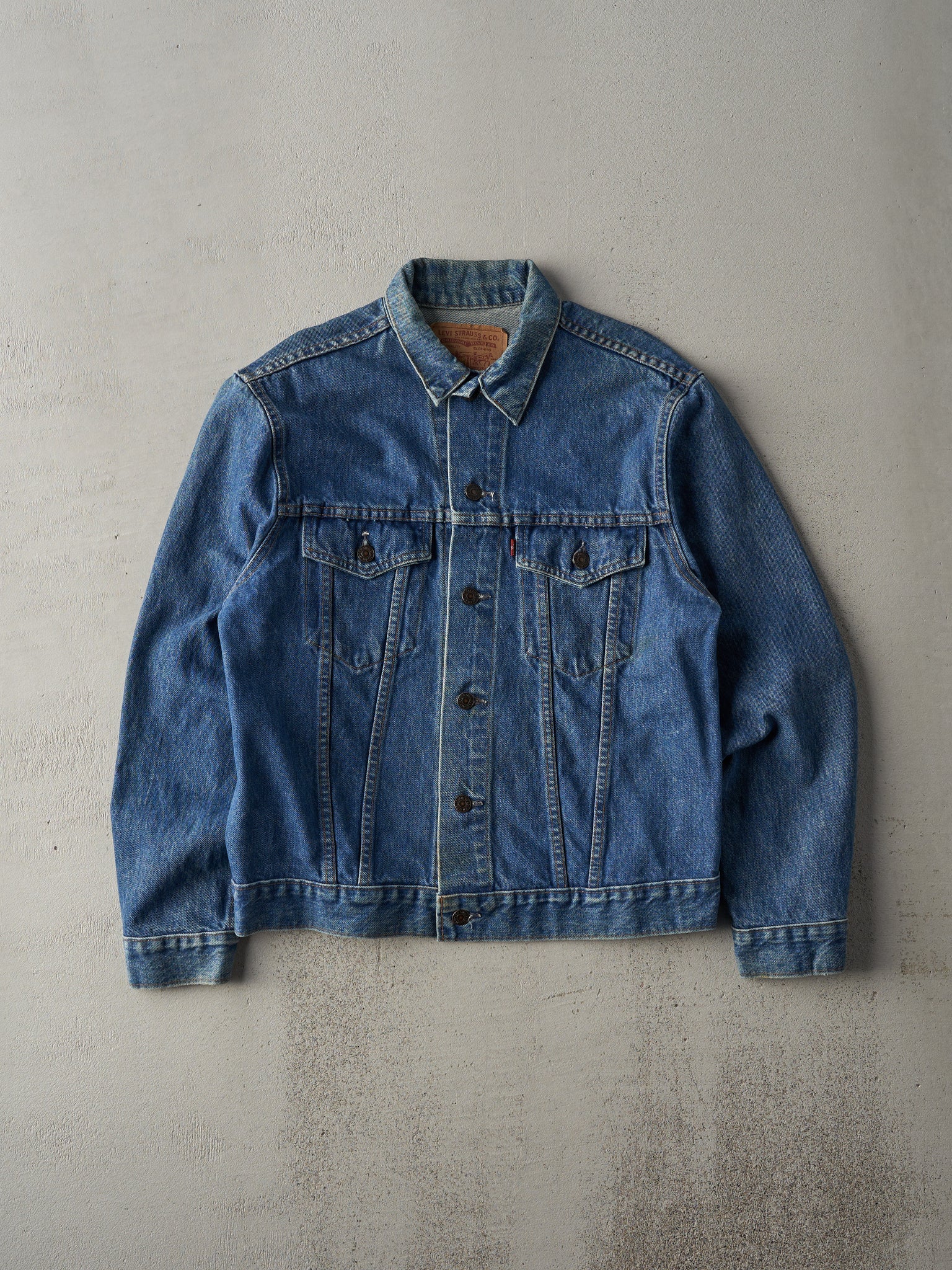 Vintage 90s Mid Wash Levi's Type 3 Denim Jacket (S)