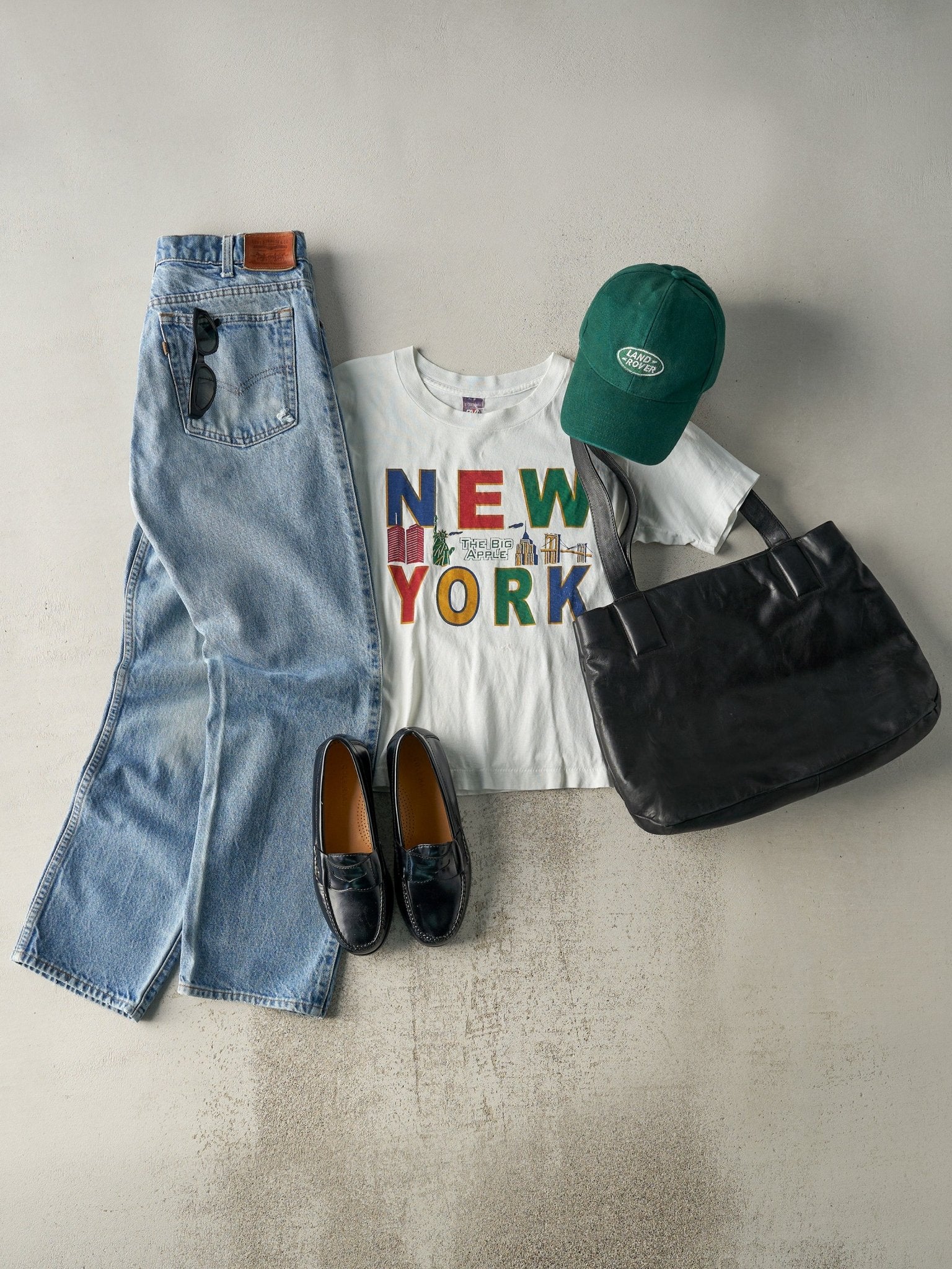 Vintage 90s White New York Single Stitch Baby Tee (XS)