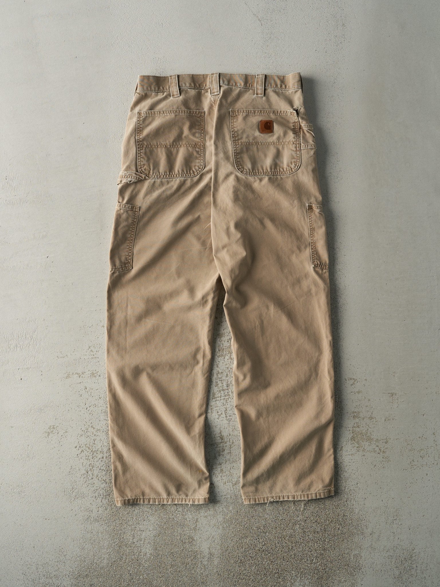 Vintage Y2K Beige Carhartt Dungaree Fit Lightweight Carpenter Pants (33x31)