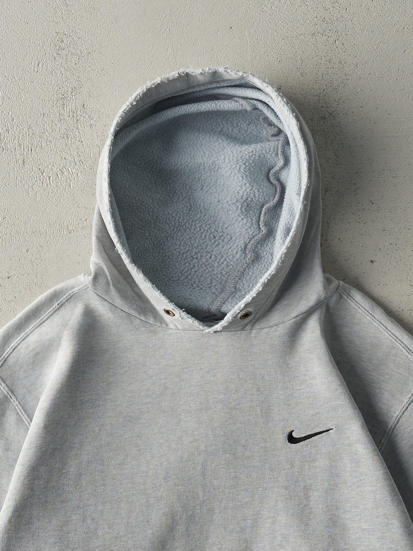 Vintage Y2K Grey Embroidered Nike Swoosh Hoodie (M)