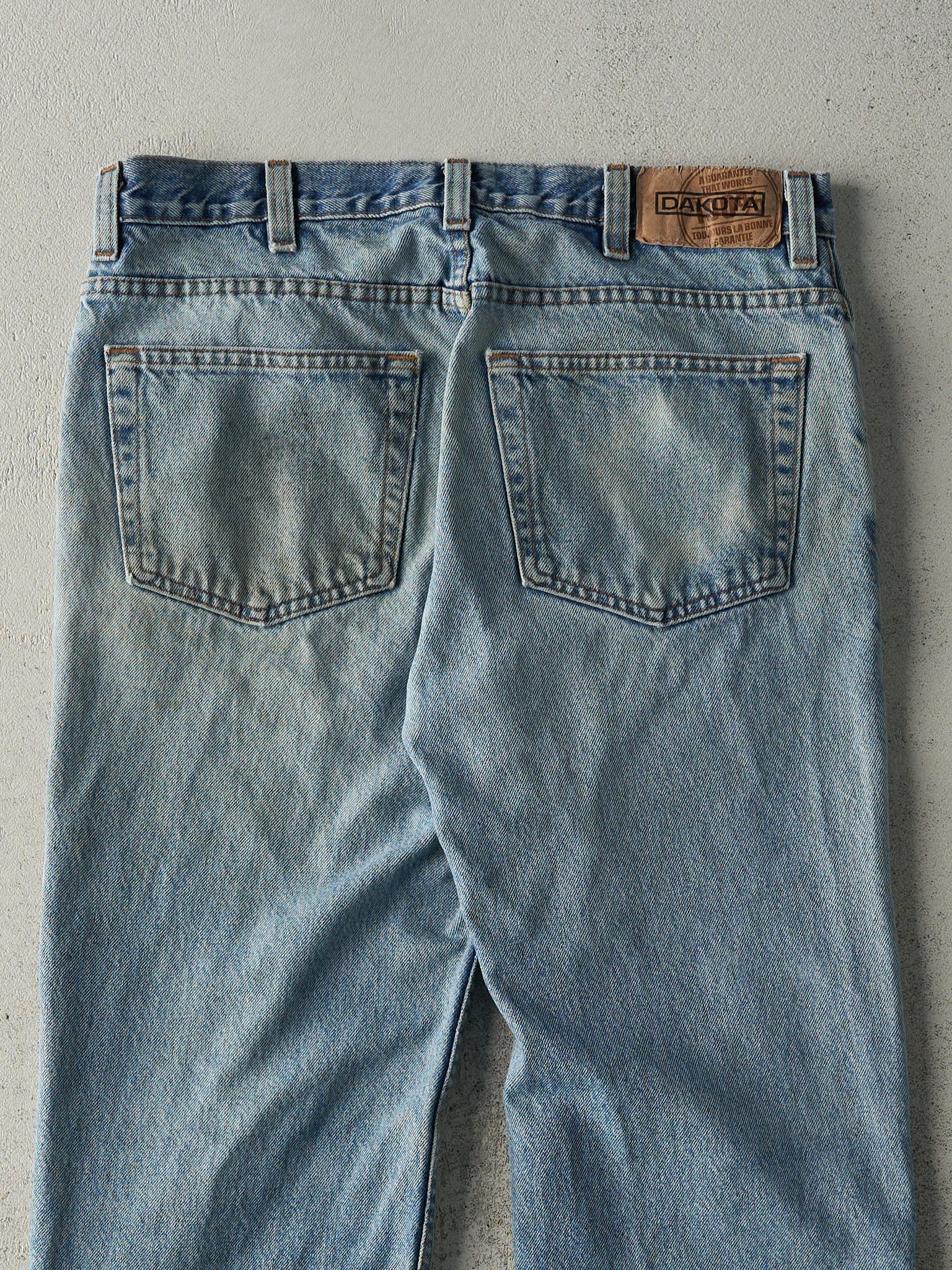 Vintage 90s Light Wash Dakota Jeans (34x32)