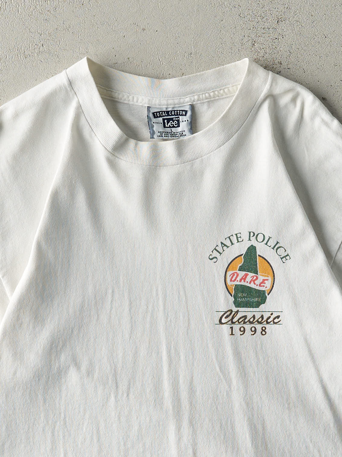 Vintage 98' White D.A.R.E. 5K Road Race Tee (M)