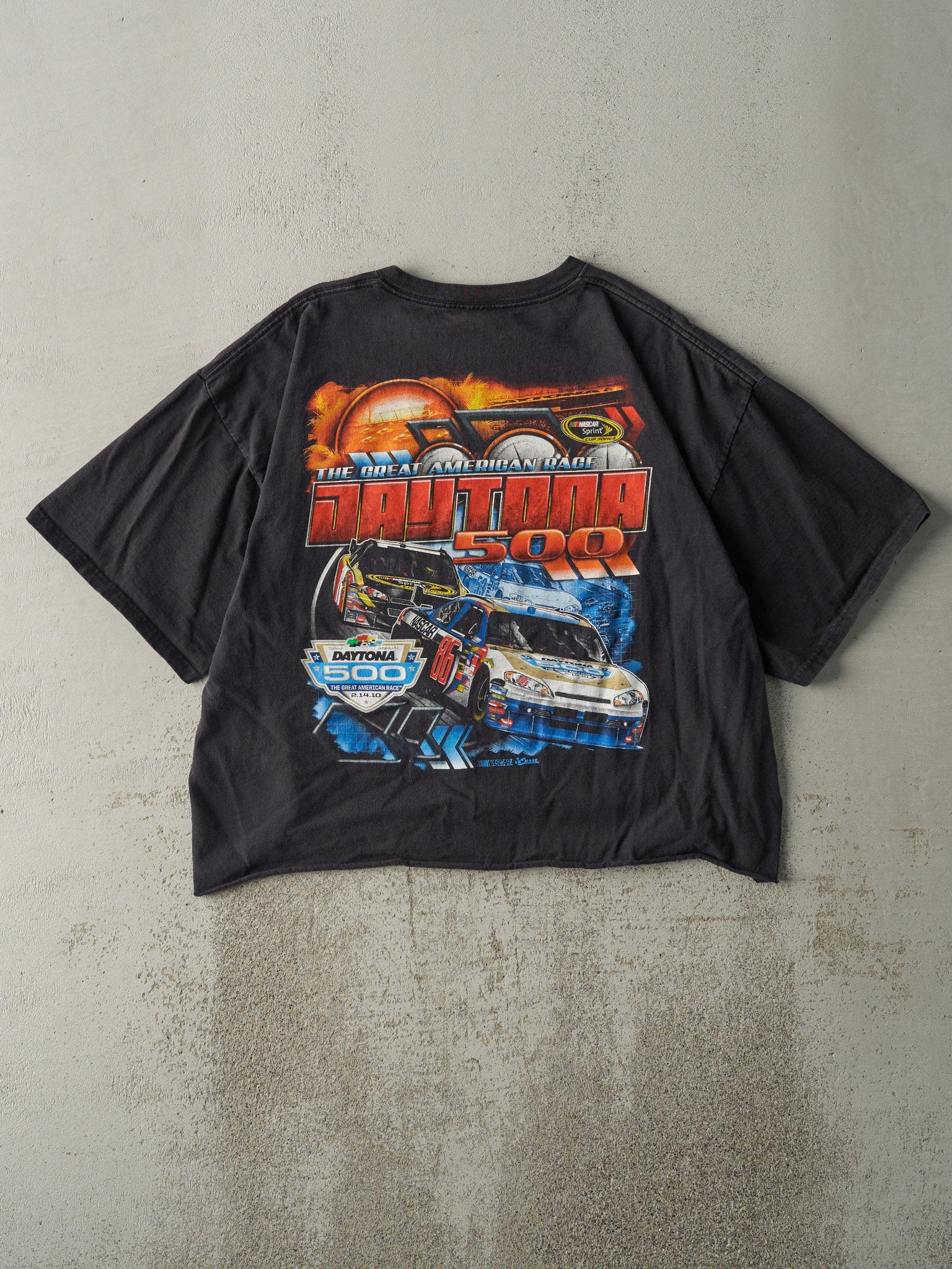 Vintage 10' Black Daytona 500 Cropped Tee (M)