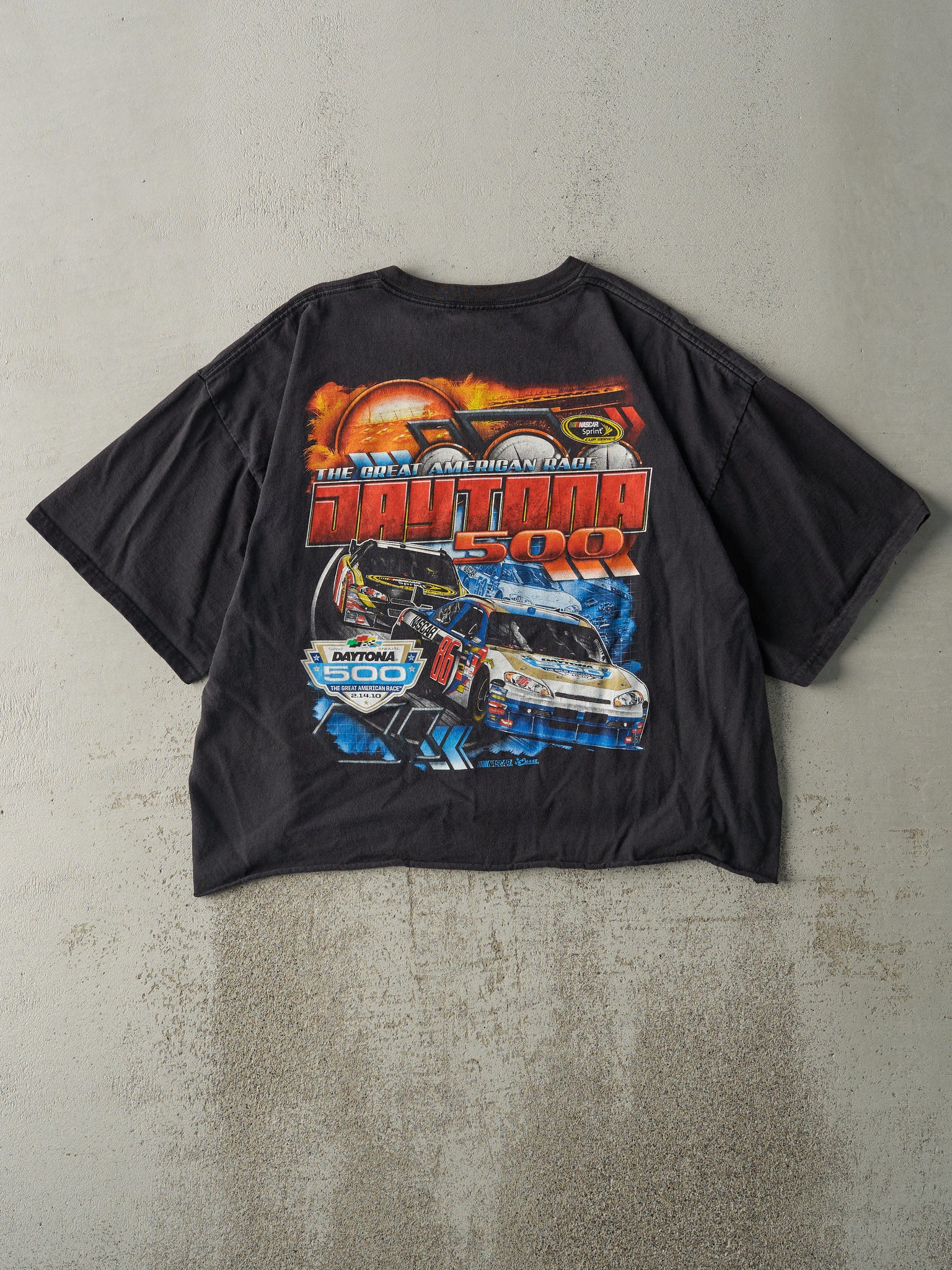 Vintage 10' Black Daytona 500 Cropped Tee (M)