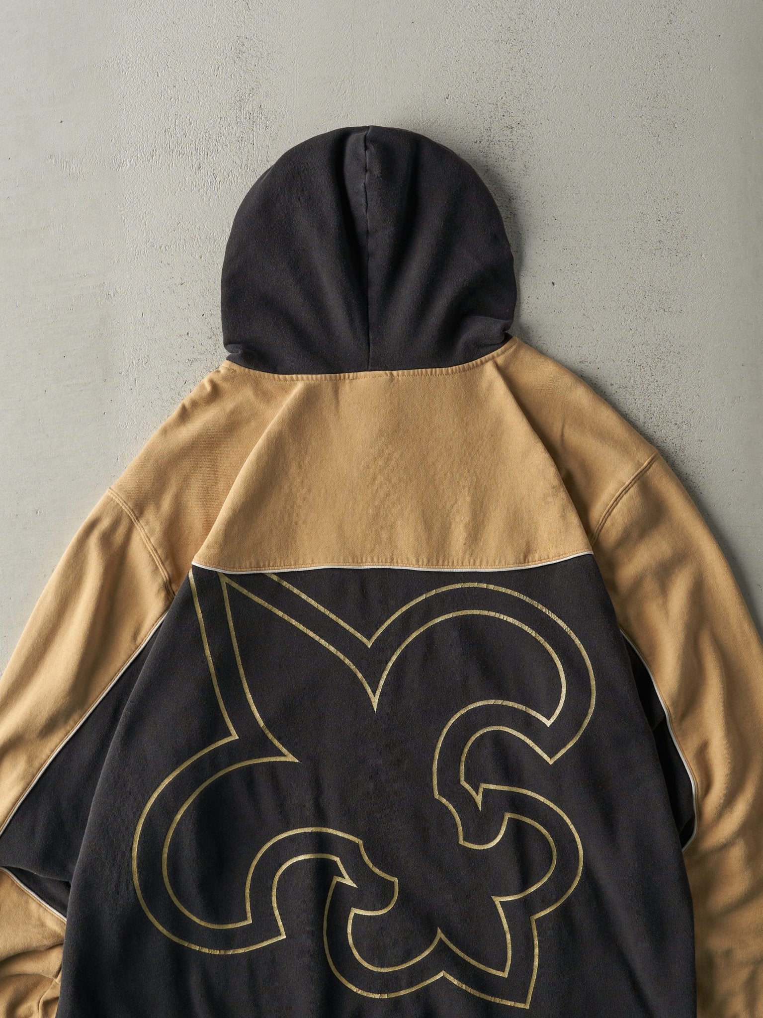 Vintage Y2K Black & Beige New Orleans Saints Hoodie (XXL)