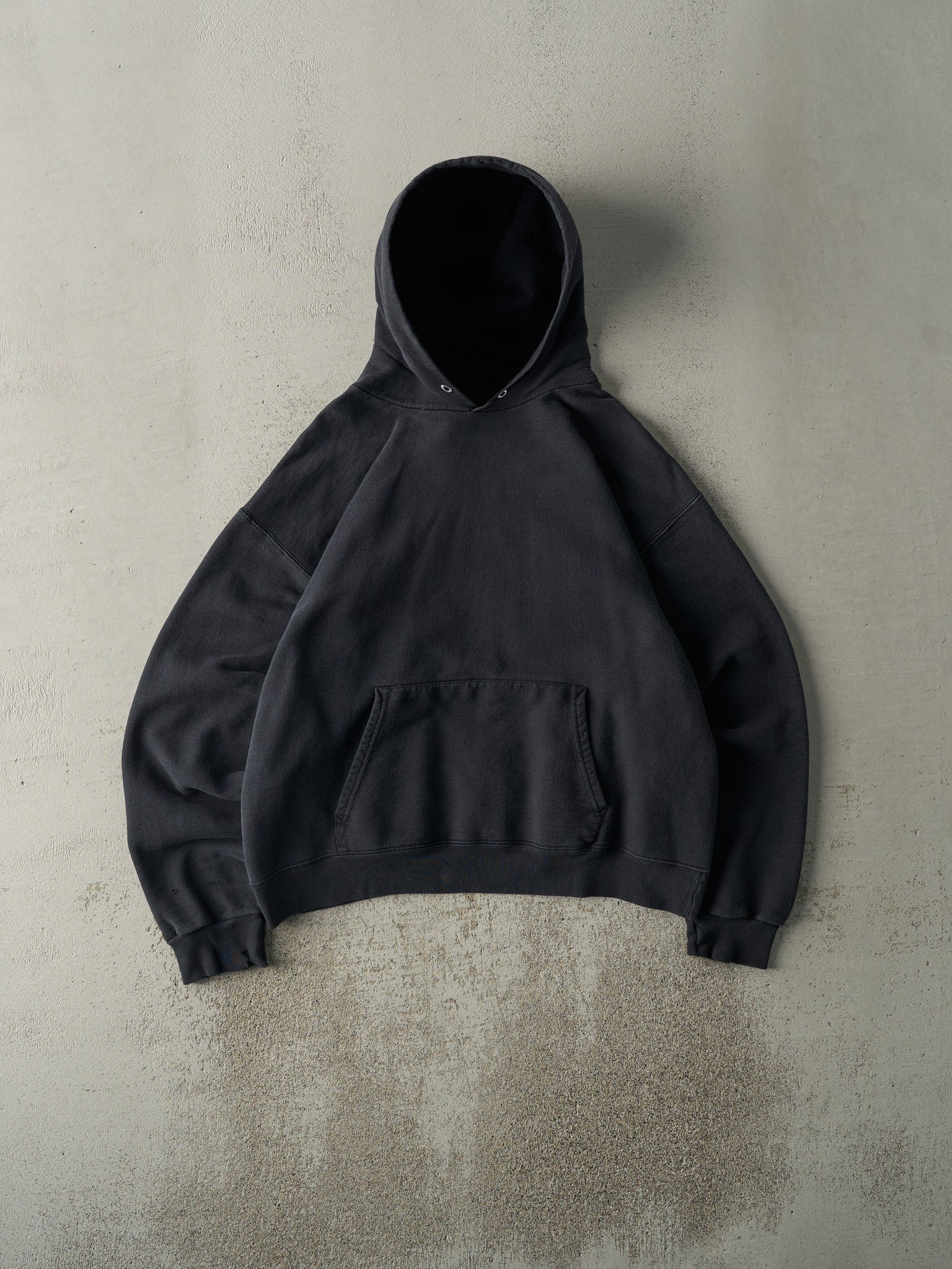 Vintage 90s Faded Black Blank Hoodie (M)