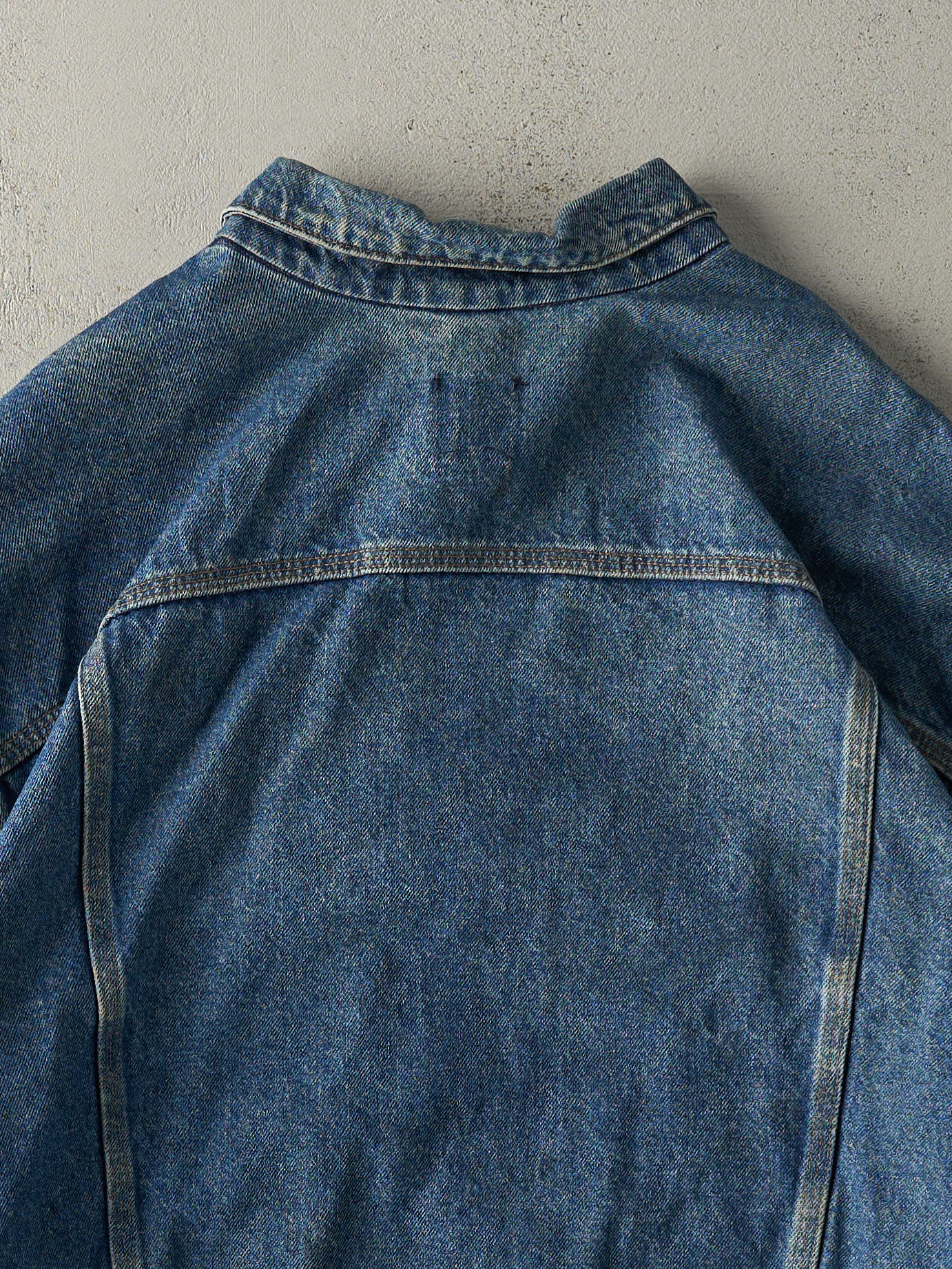 Vintage 90s Mid Wash Carhartt Trucker Denim Jacket (XXL)