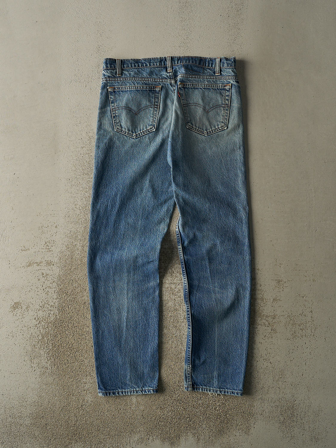 Vintage 80s Mid Wash Levi's Jeans (34x32)