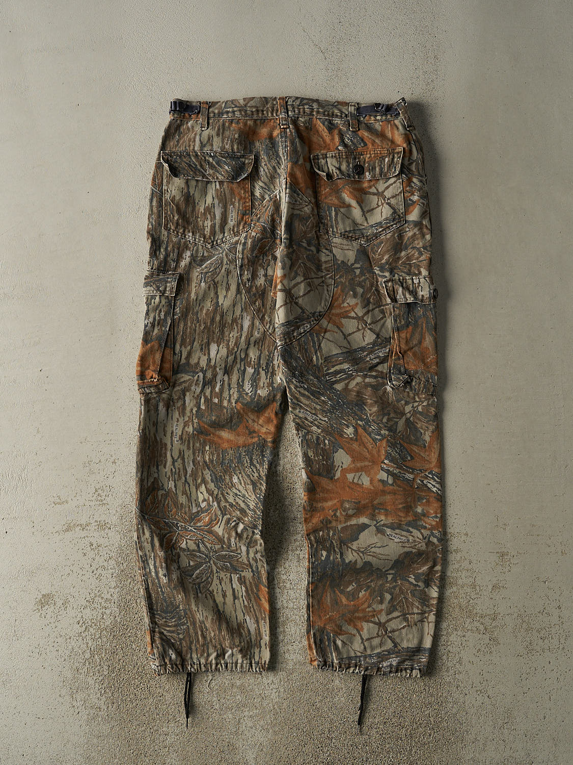 Vintage 90s Realtree Camo Cargo Pants (34x30.5)