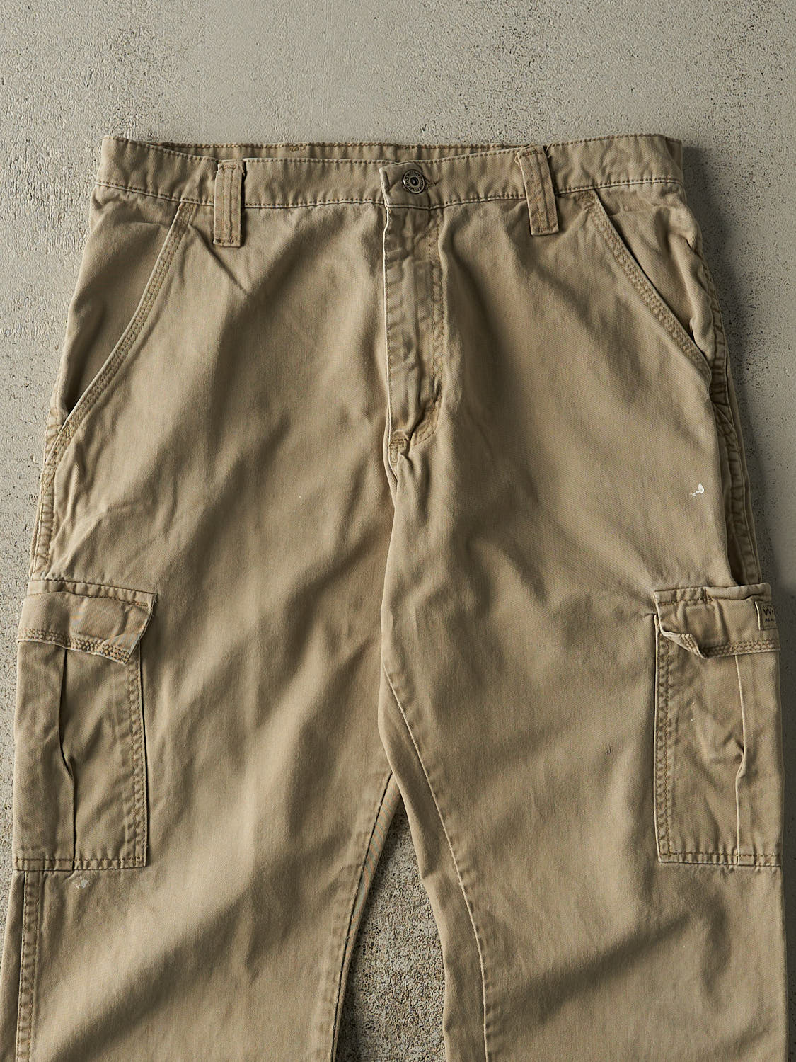 Vintage 90s Beige Wrangler Cargo Pants (33x30)