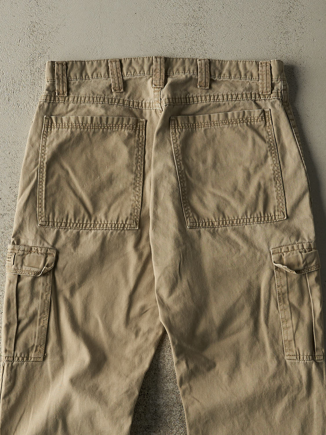 Vintage 90s Beige Wrangler Cargo Pants (33x30)