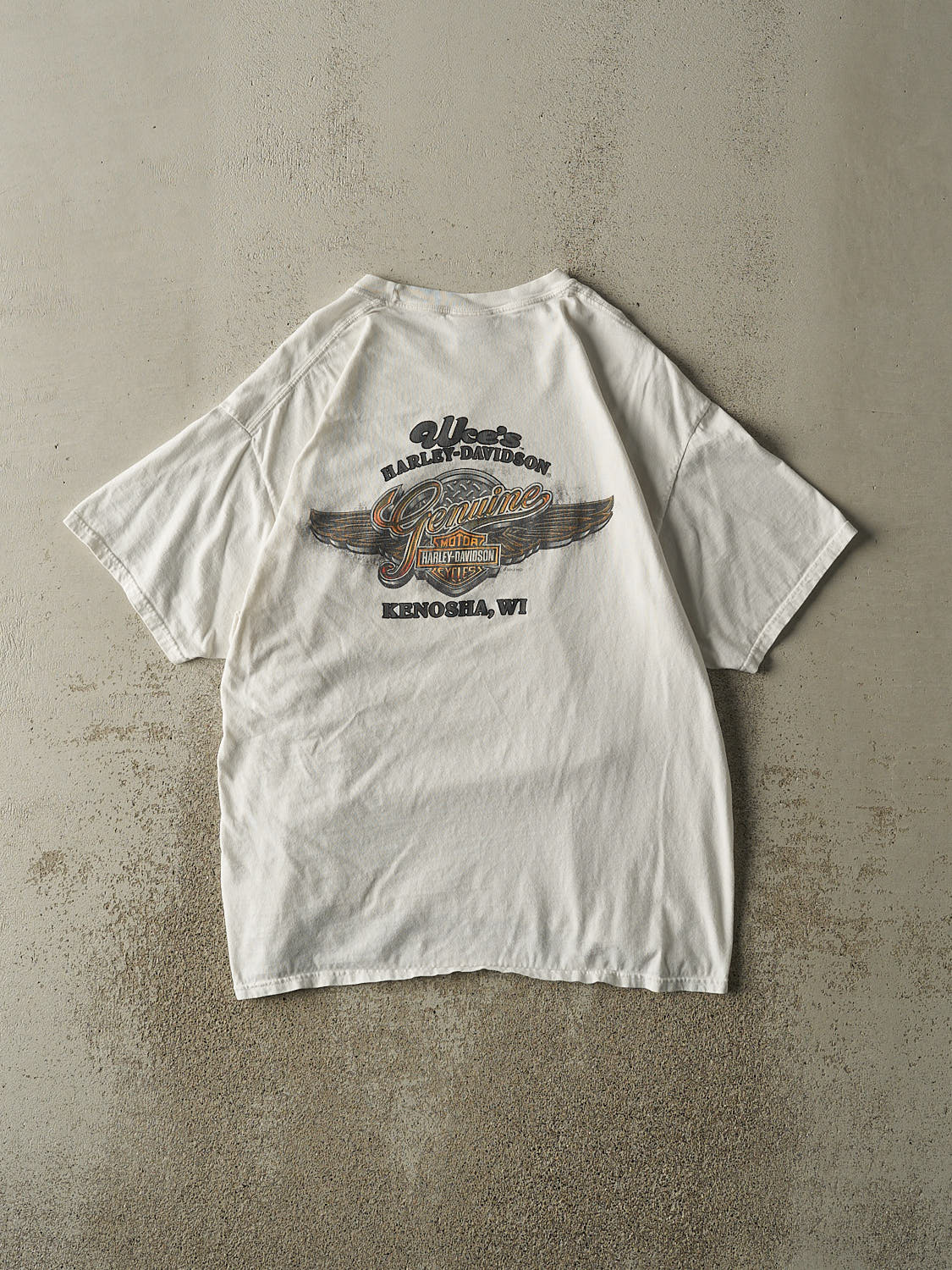 Vintage 12' White Kenosha, WI Harley Davidson Tee (M/L)