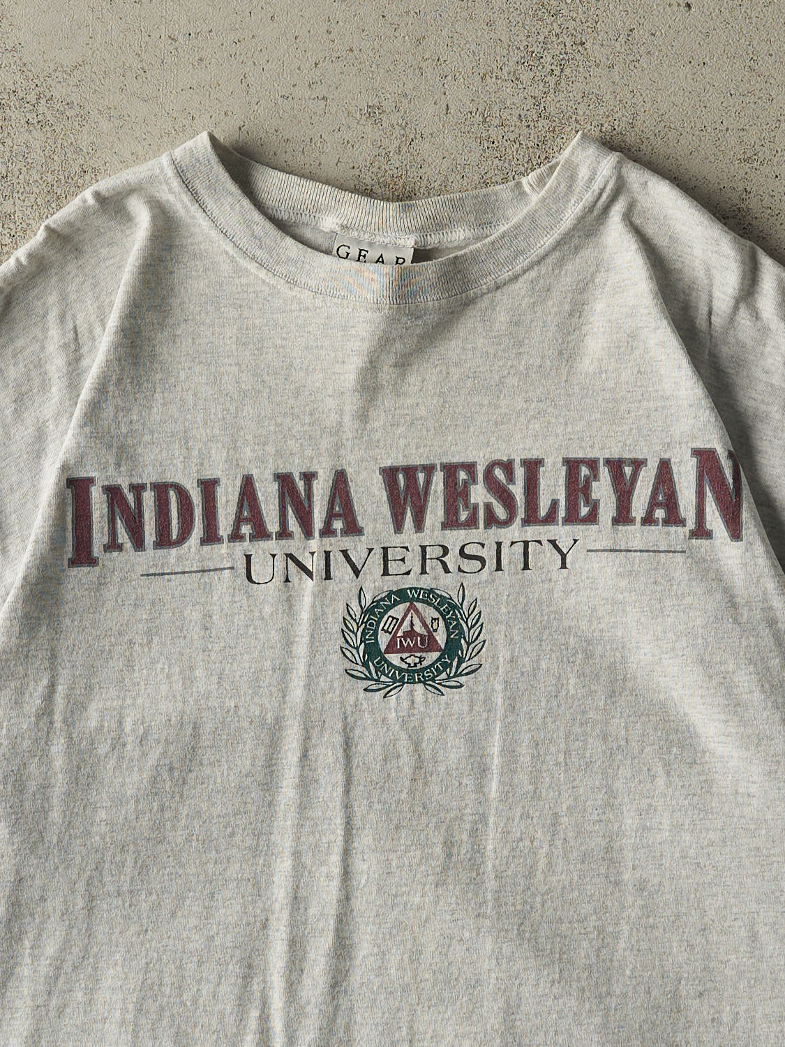 Vintage 90s Heather Grey Indiana Wesleyan University Tee (L/XL)