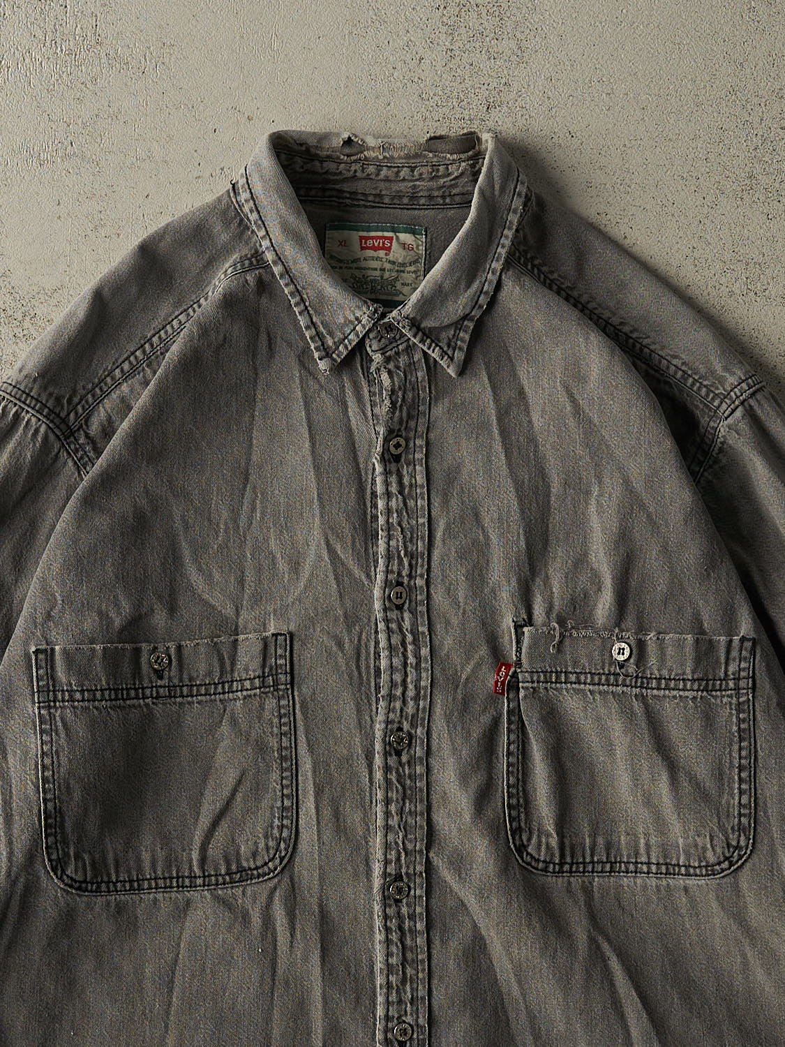 Vintage 90s Washed Charcoal Grey Levi's Long Sleeve Button Up (XL/XXL)