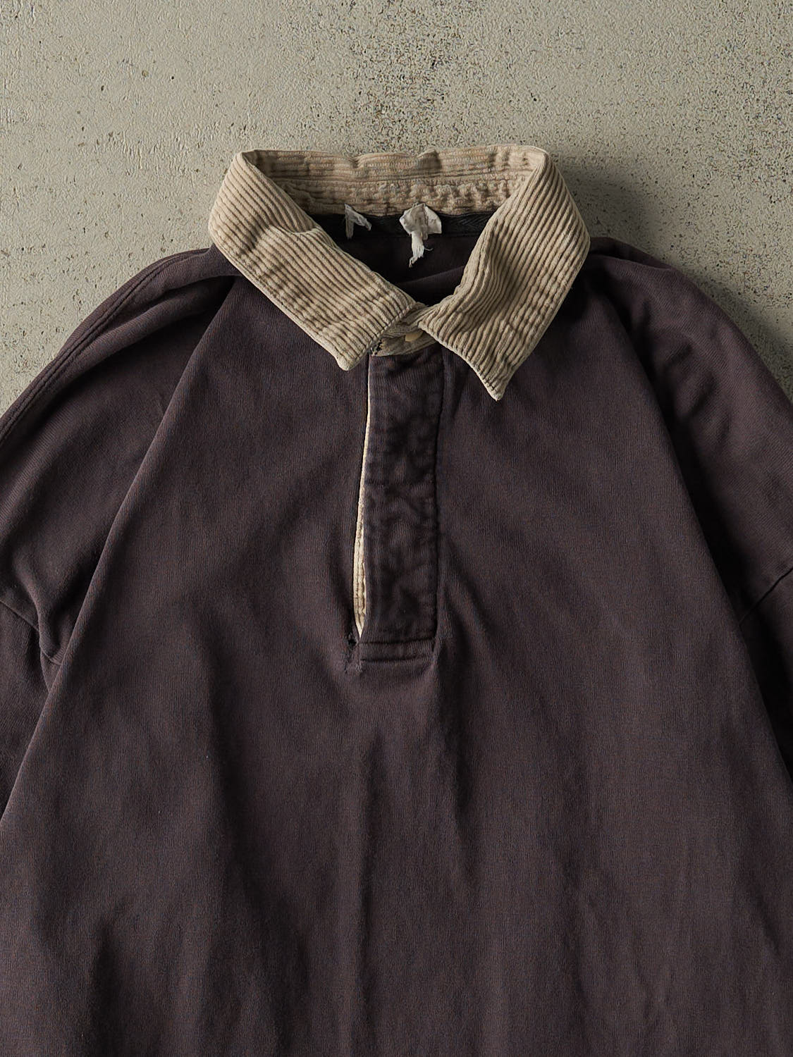 Vintage 90s Charcoal Grey Quarter Button Long Sleeve (L/XL)