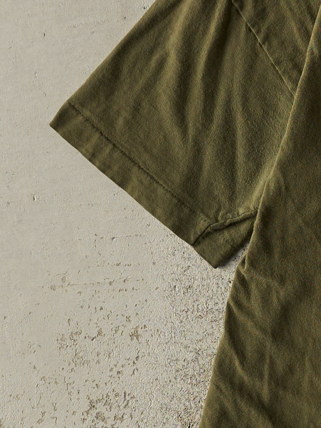 Vintage 90s Sun Faded Green Blank Single Stitch Tee (M/L)