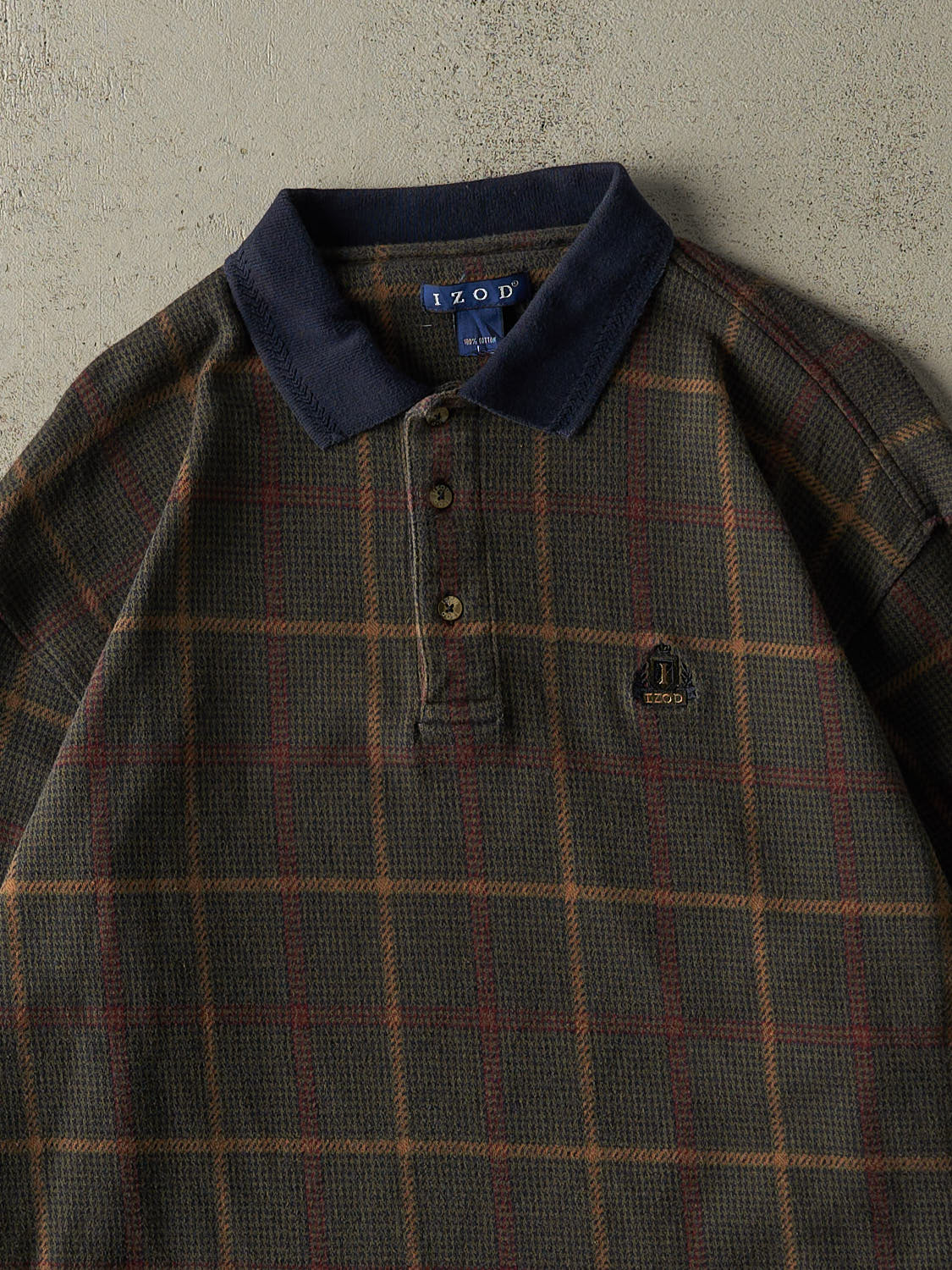 Vintage 90s Green Izod Tartan Quarter Button Long Sleeve (L/XL)