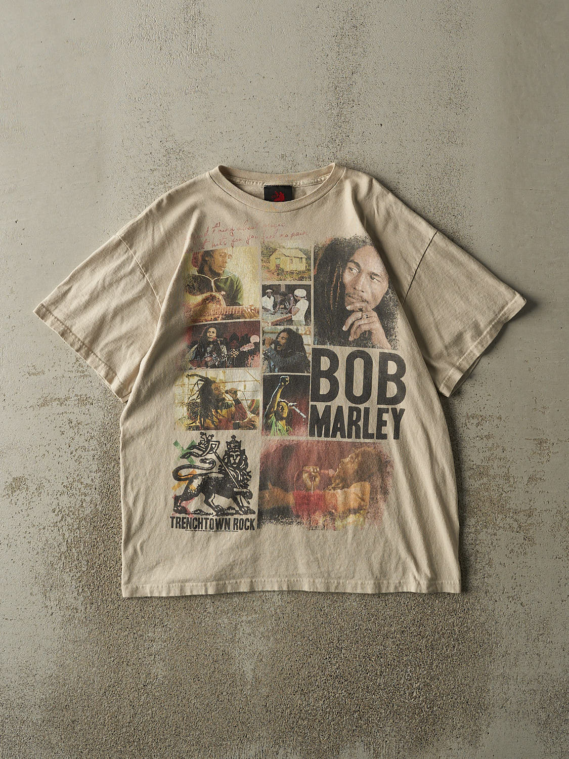 Vintage 10' Beige Bob Marley Tee (L)