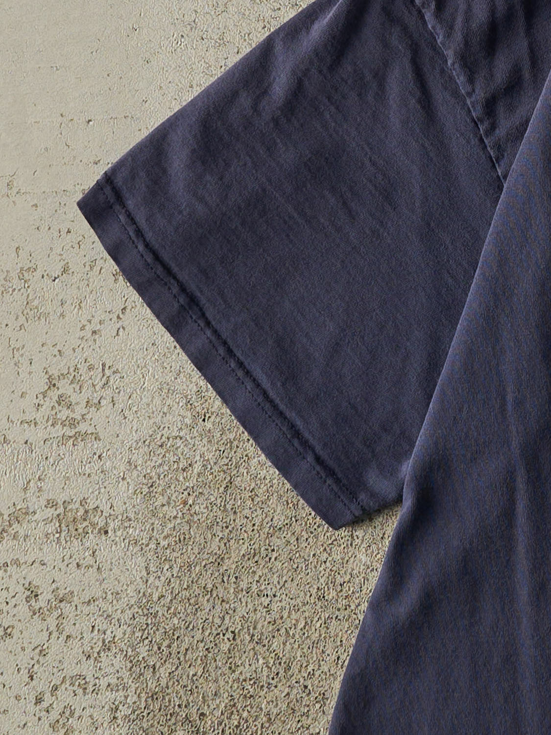 Vintage 04' Faded Navy Blue Chicago Cubs Tee (L)