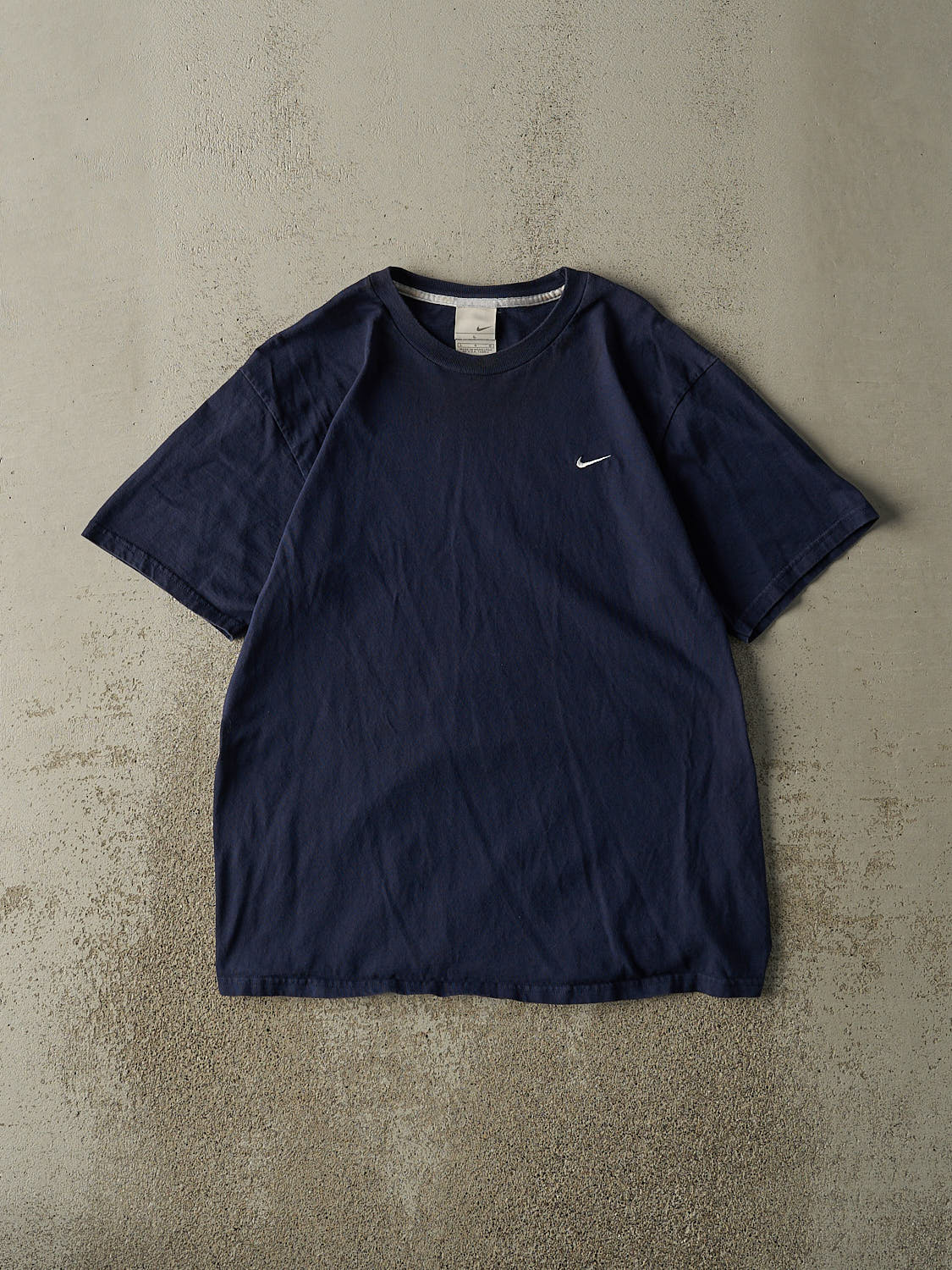 Vintage Y2K Navy Blue Nike Swoosh Embroidered Tee (L)