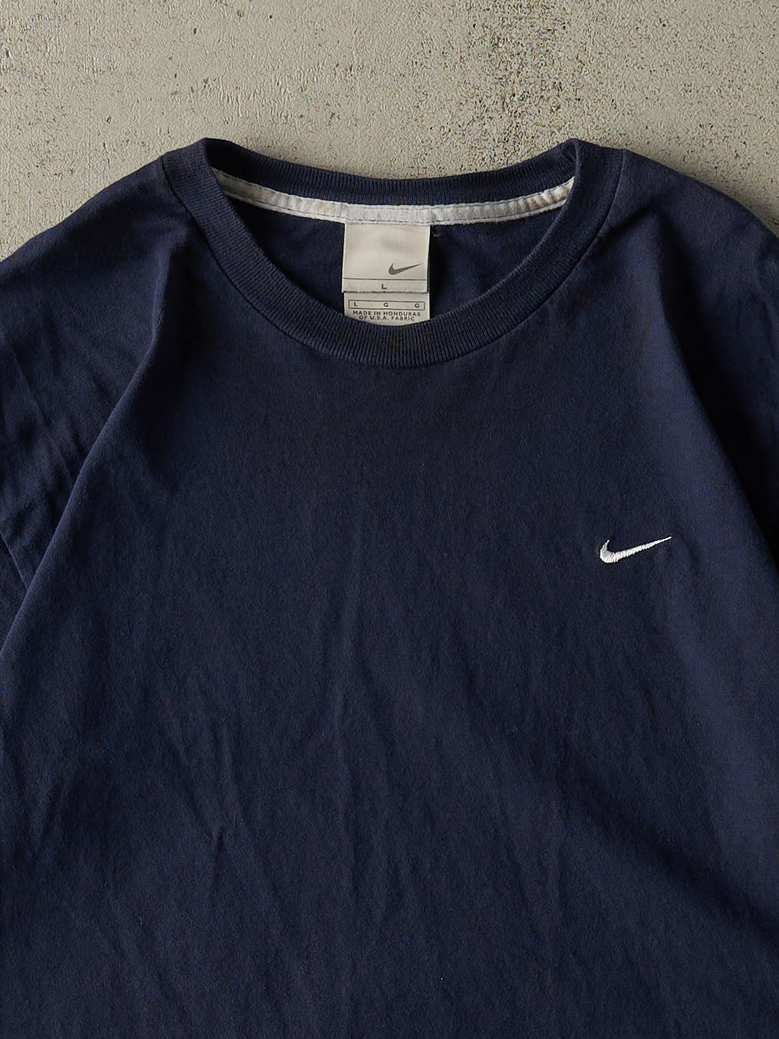 Vintage Y2K Navy Blue Nike Swoosh Embroidered Tee (L)