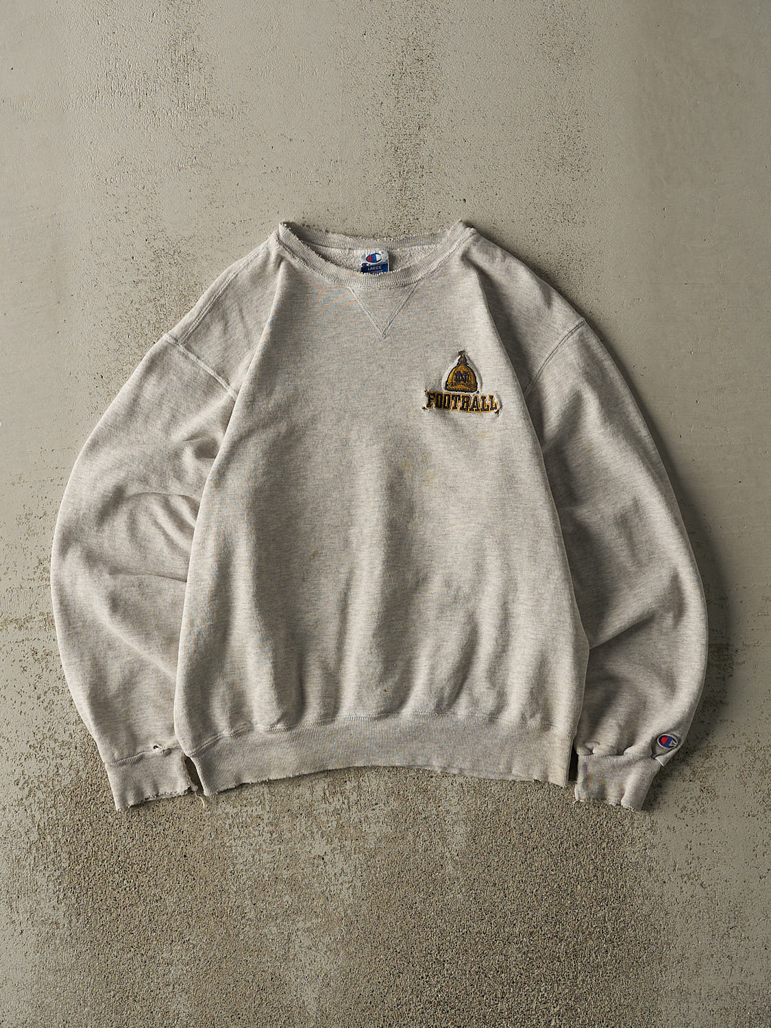 Vintage 90s Heather Grey University of Notre Dame Football Embroidered Crewneck (M)