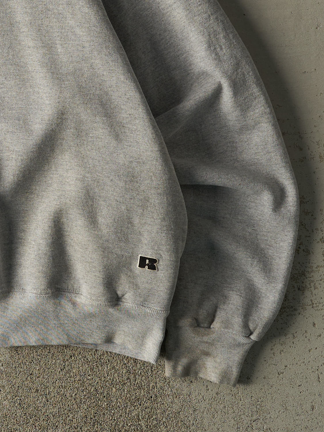 Vintage 90s Grey Russell Athletic Embroidered Logo Hoodie (XL/XXL)