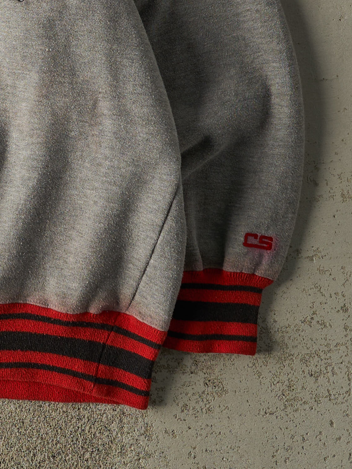 Vintage 90s Grey & Red Ohio State University Embroidered Crewneck (XL/XXL)
