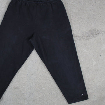 Vintage Black Nike Check Sweatpants (XL) | Rebalance Vintage.