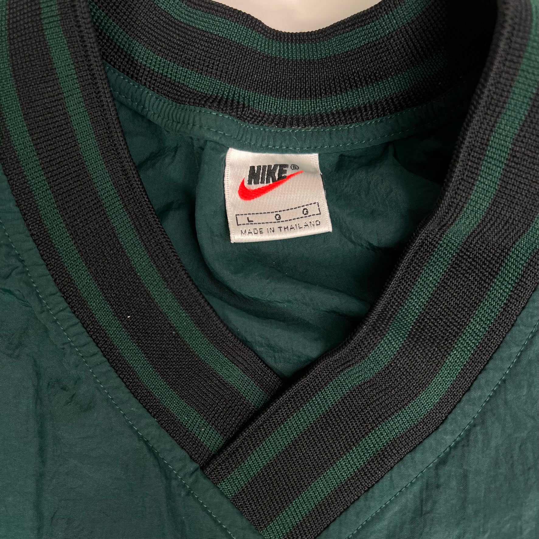 Vintage 90s Green + Black Nike Pull Over Windbreaker (L) | Rebalance Vintage.