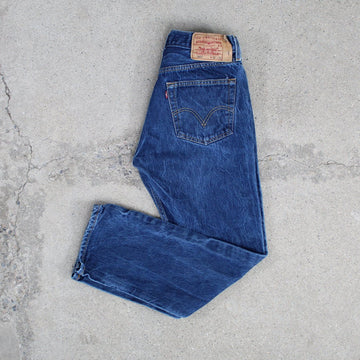 Vintage Dark Blue 501 Levi Jeans (32 x 32) | Rebalance Vintage.